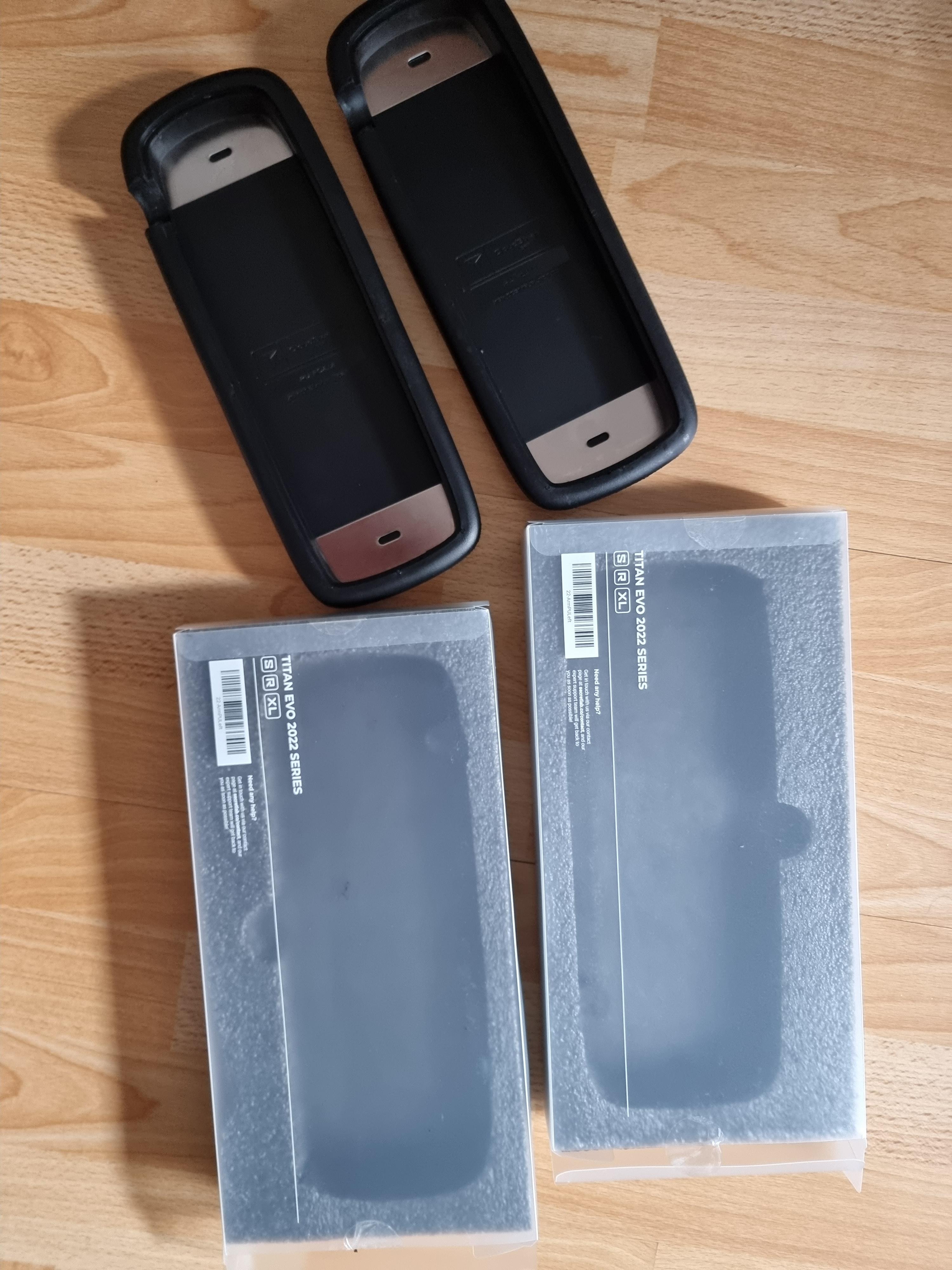 Chair delivered today with wrong arm rest support pads (2 Left instead