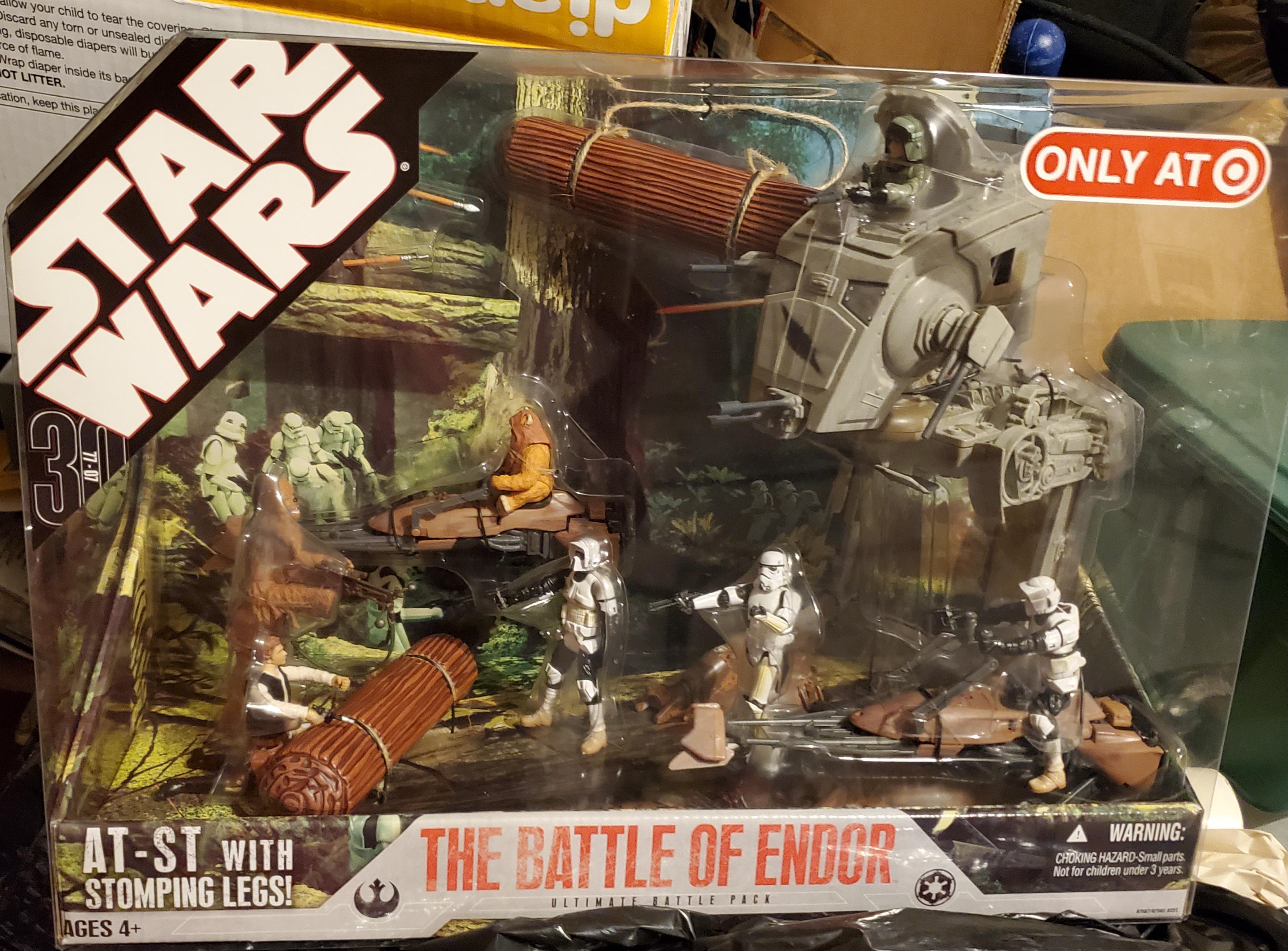 Been cleaning the garage and found a box with Star Wars toys. Here's