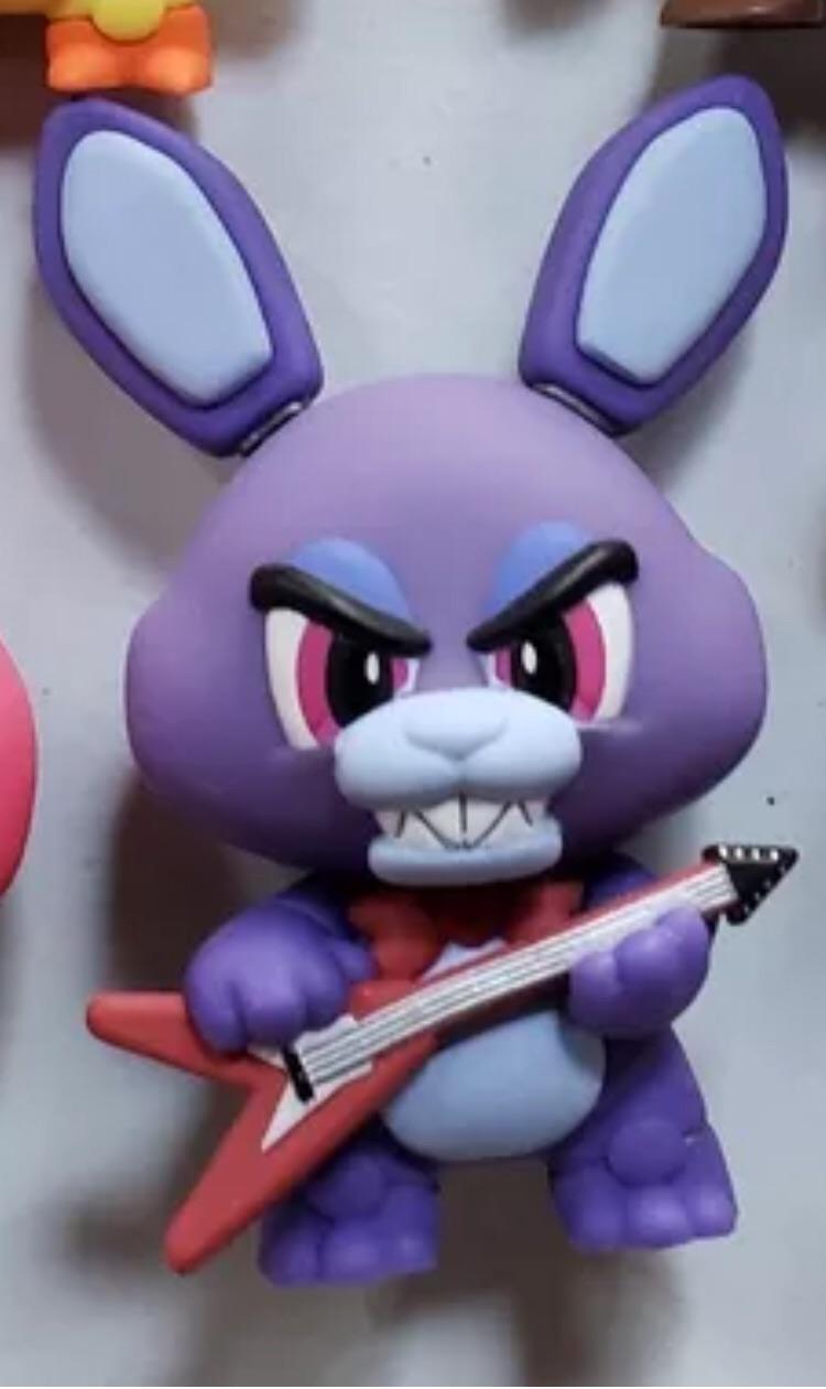 Manufacturing Error Bonnie Mystery Mini without his Nose