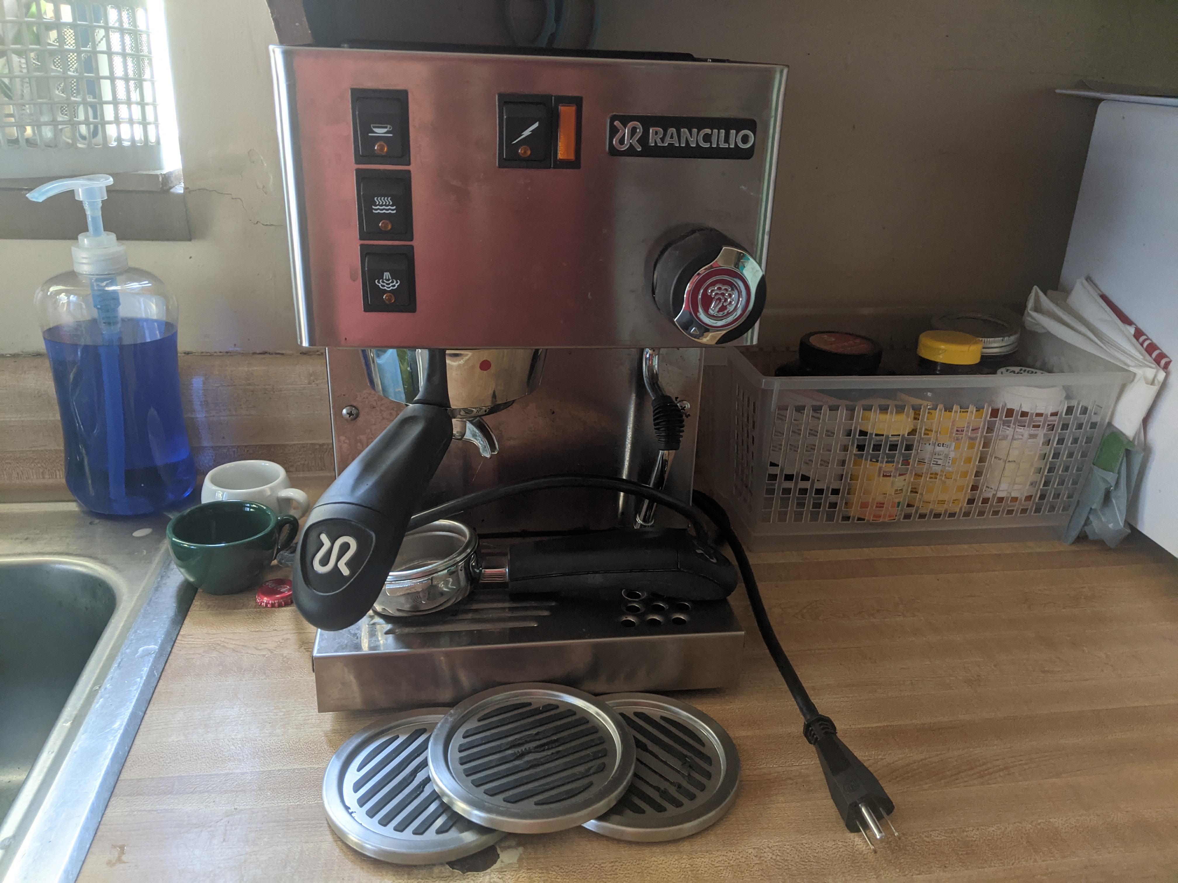 Found a Ranchilio Silvia at the flea market. I can hear the pump but it