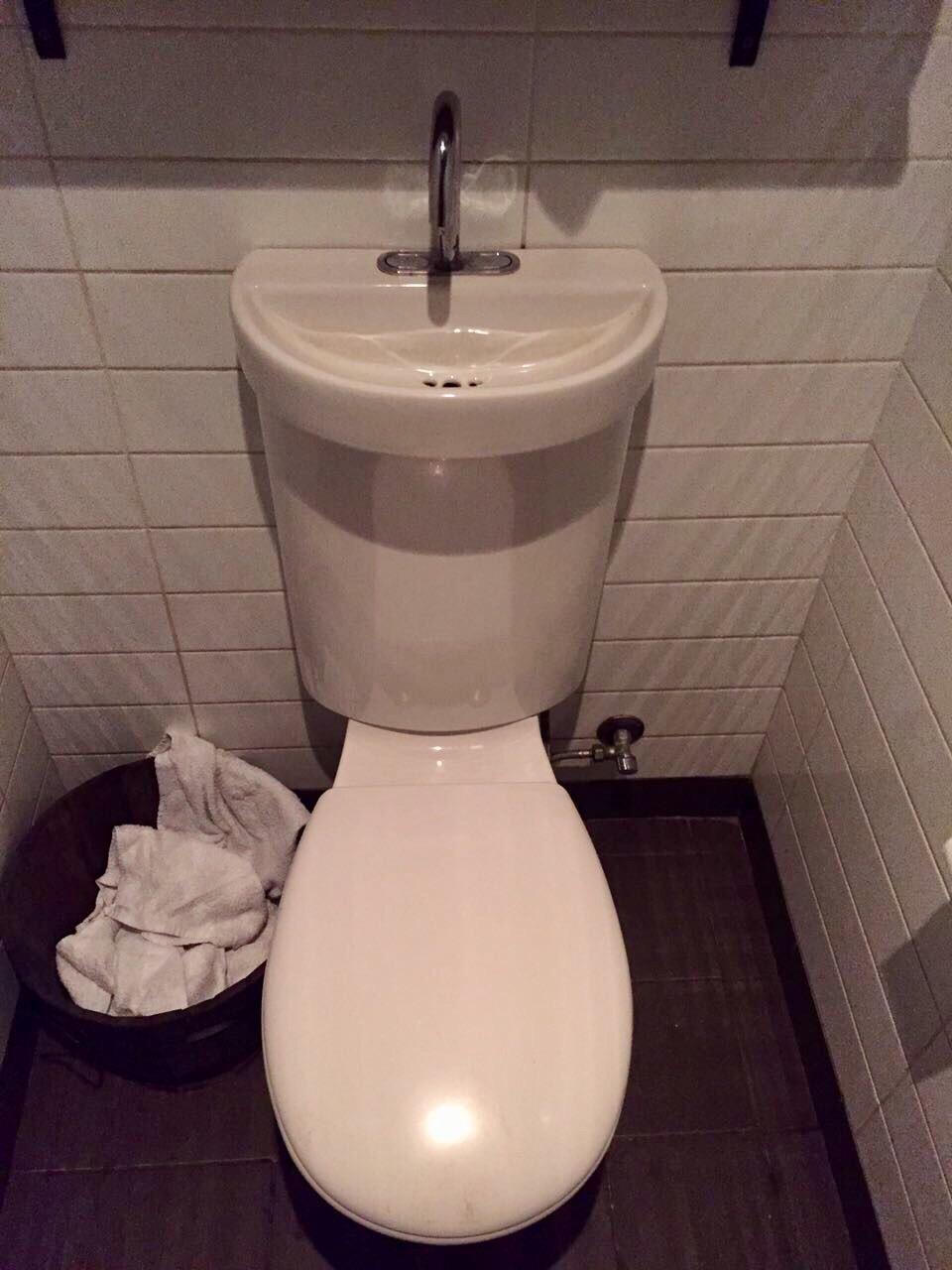 This toilet uses its sink water to flush it afterwards r