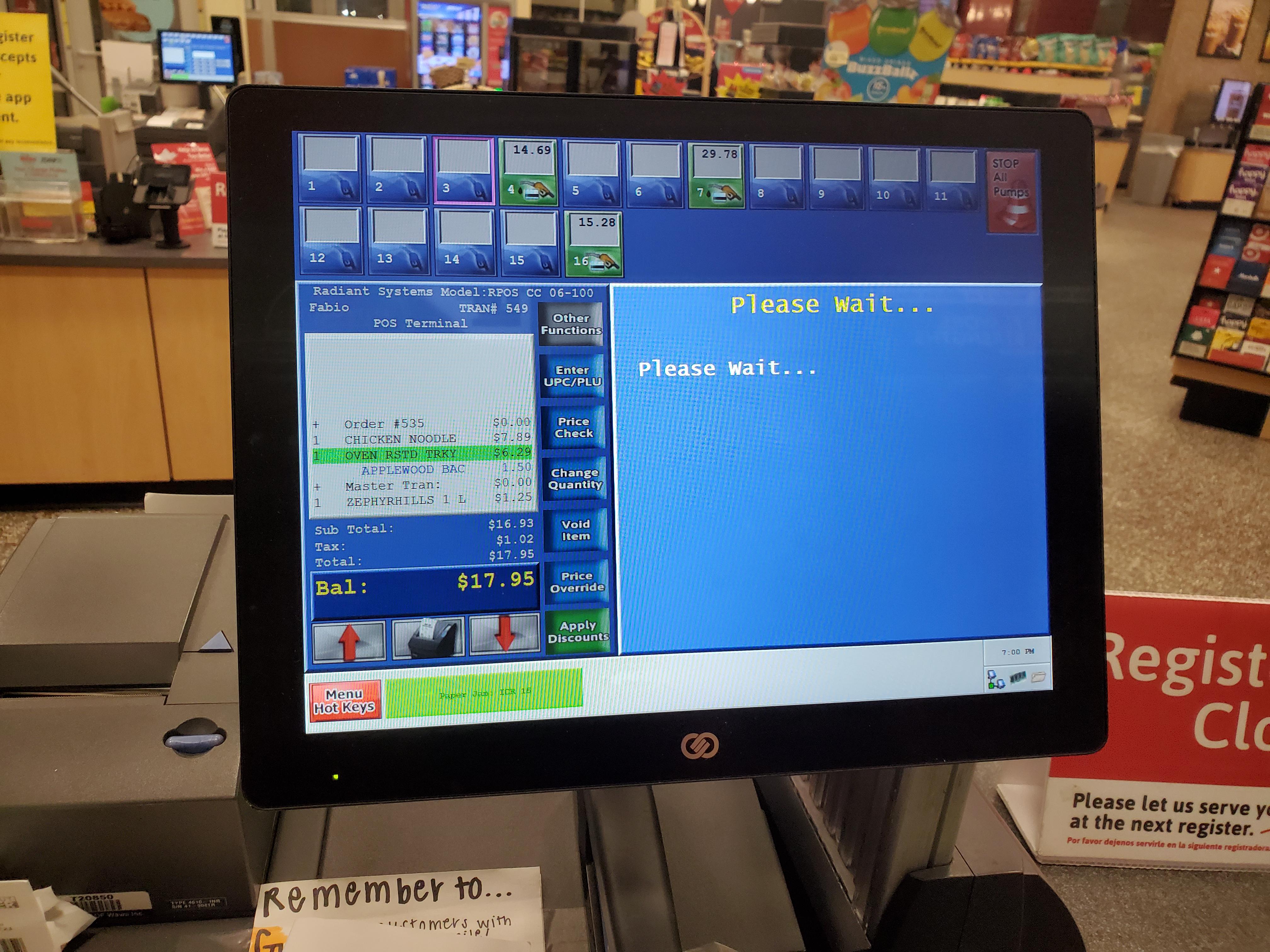 Register screen was frozen like this for a whole 30 minutes r/Wawa