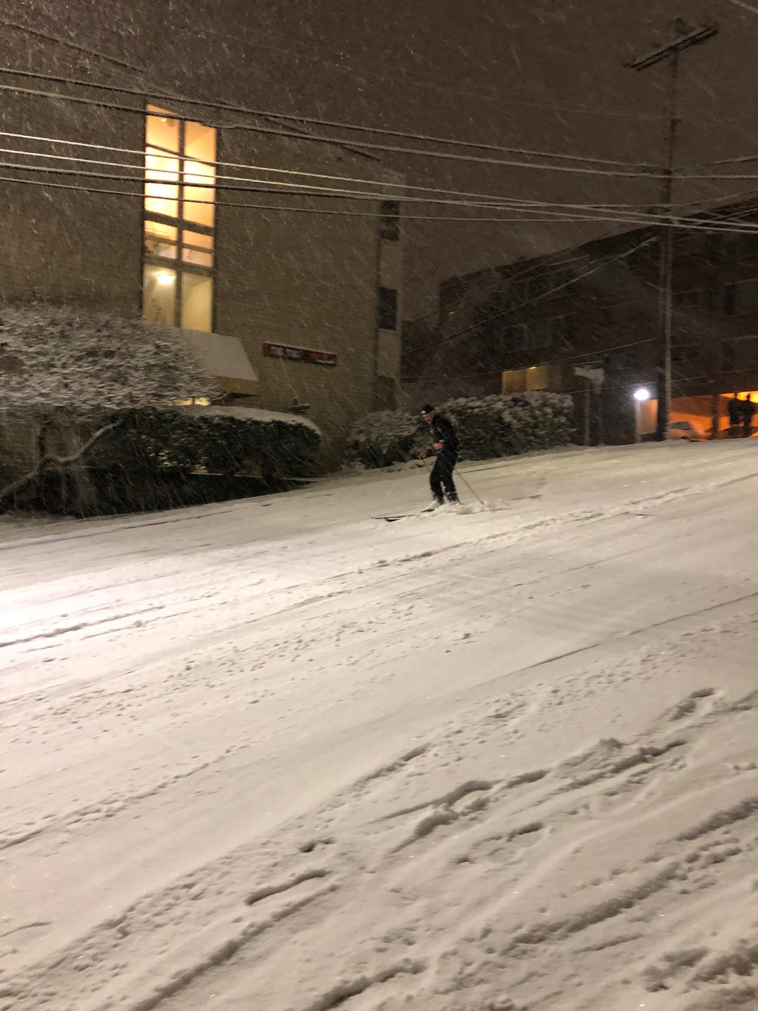 Queen Anne ski season is officially open r/SeattleWA