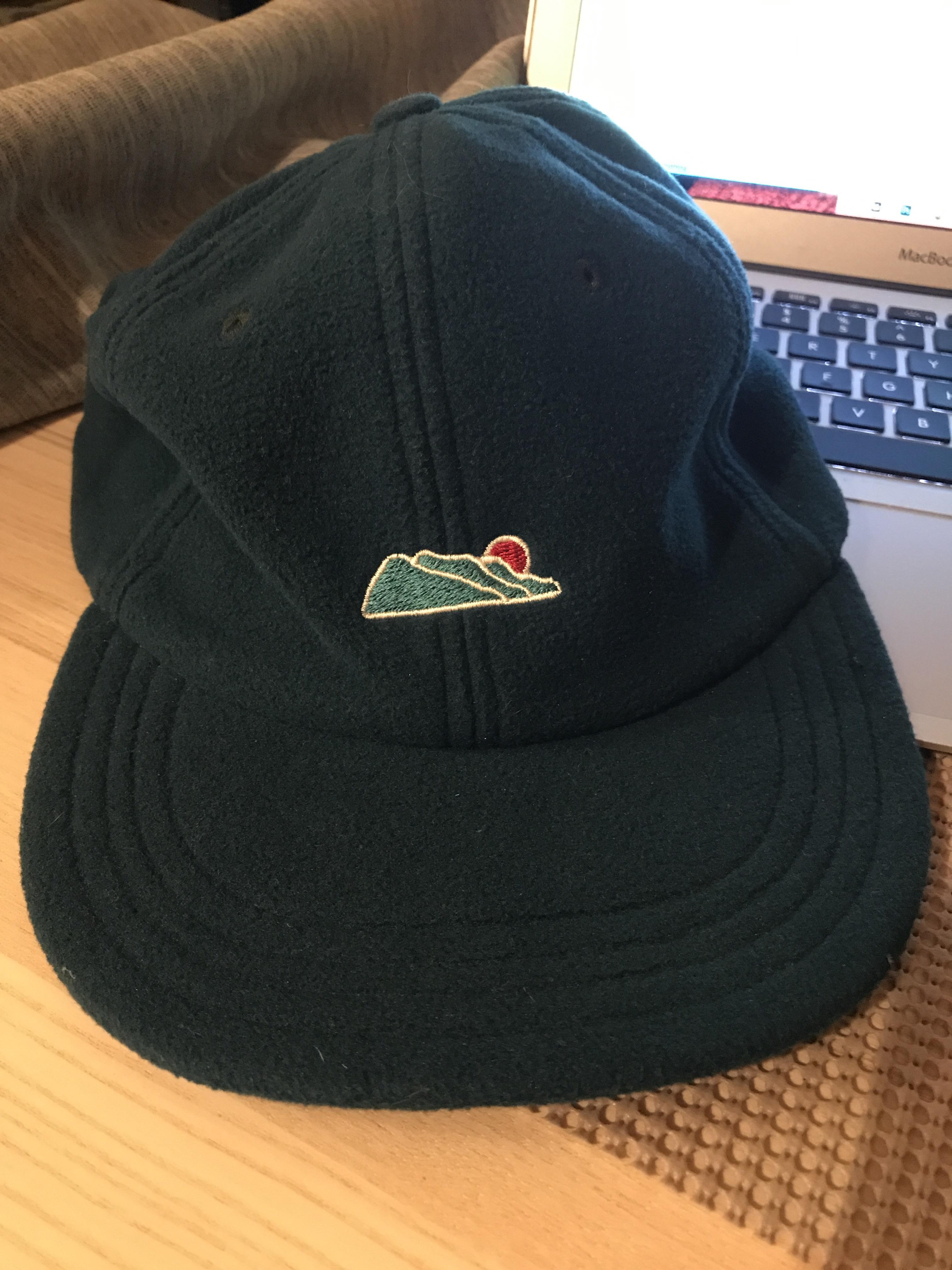 What’s this logo? Found this hat at goodwill r/whatisthisthing