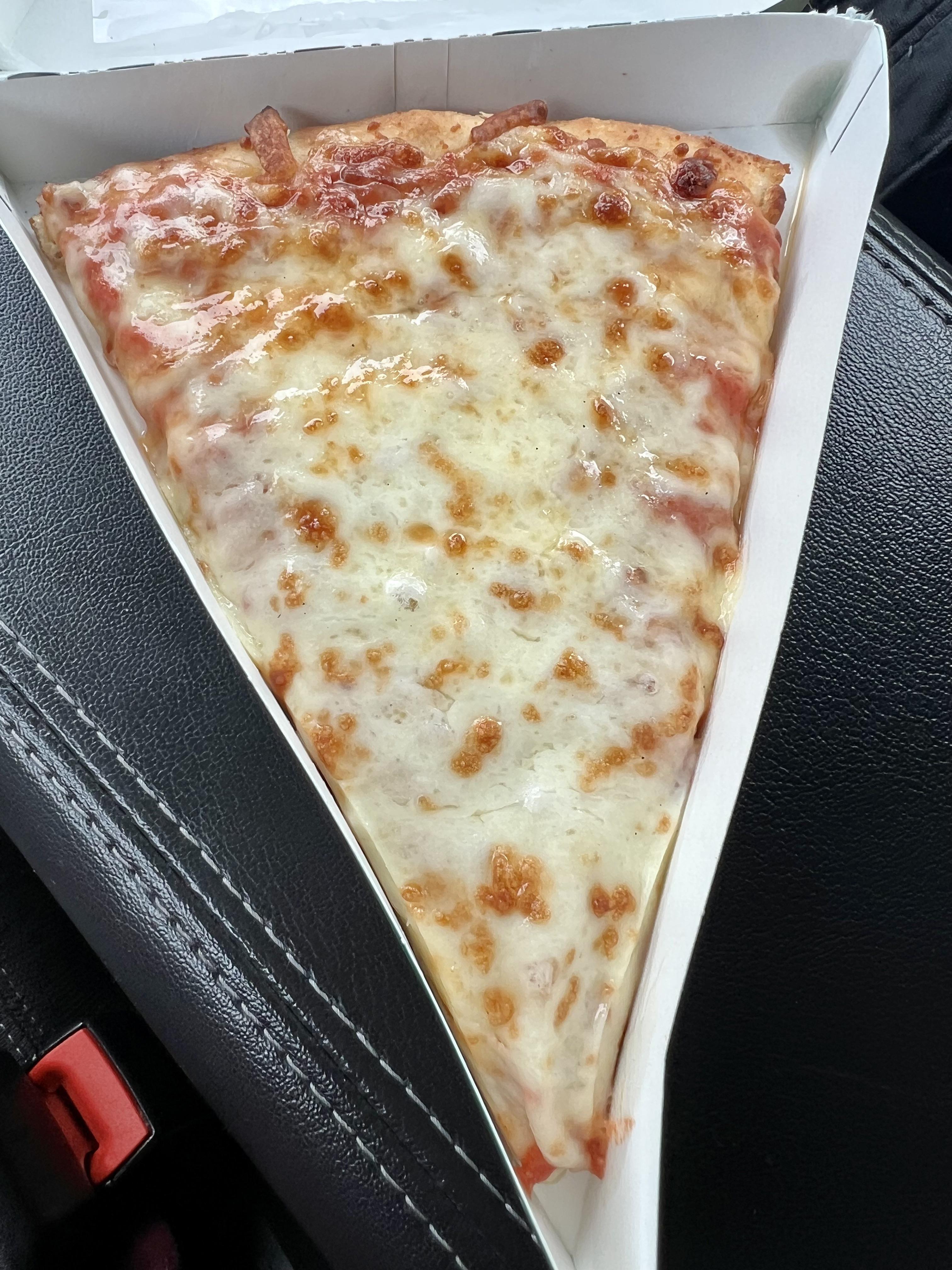 7/11 pizza is legendary r/stonerfood