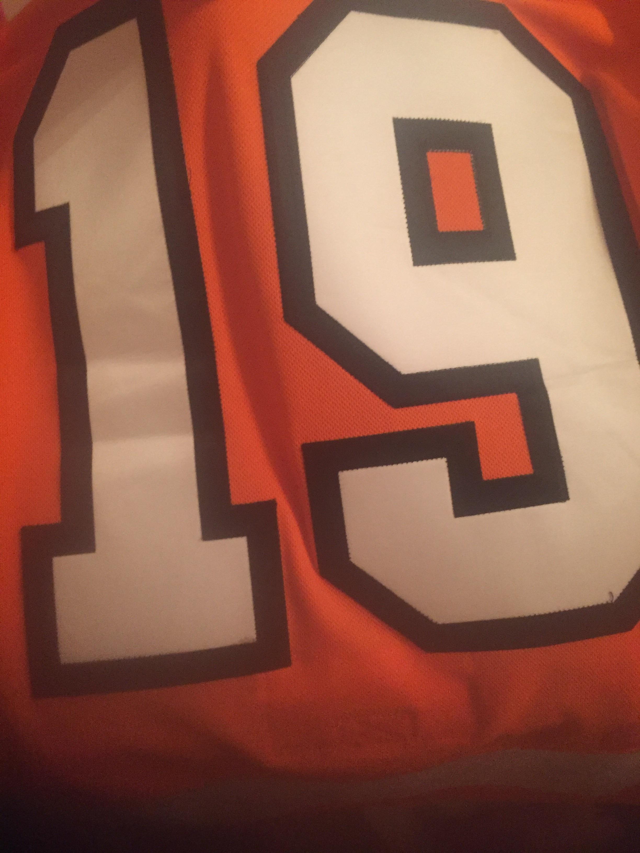 Anybody know how to get these folds / creases out of an Adidas jersey