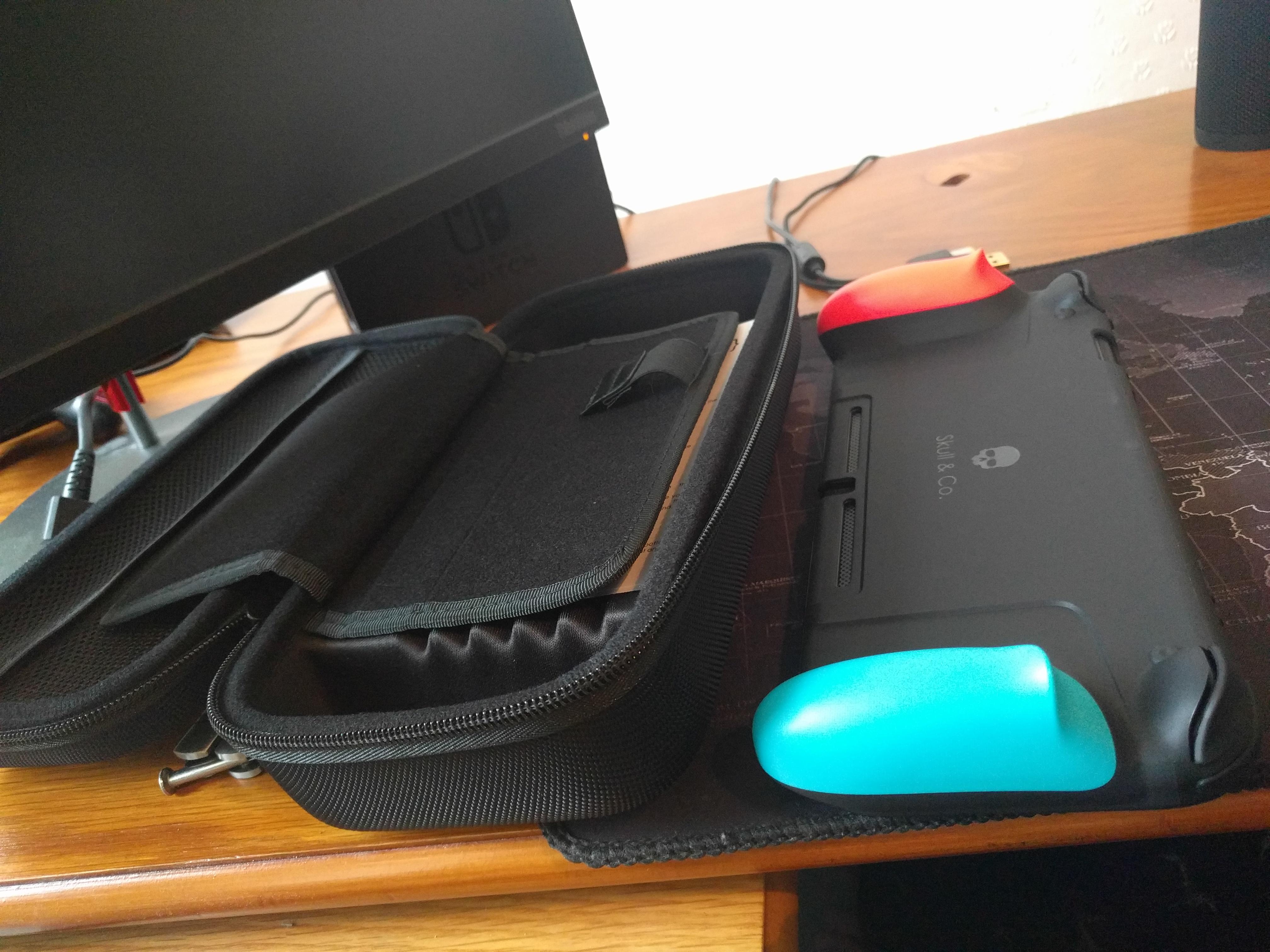 Just received Kickstarter product gripcase for switch! r/NintendoSwitch