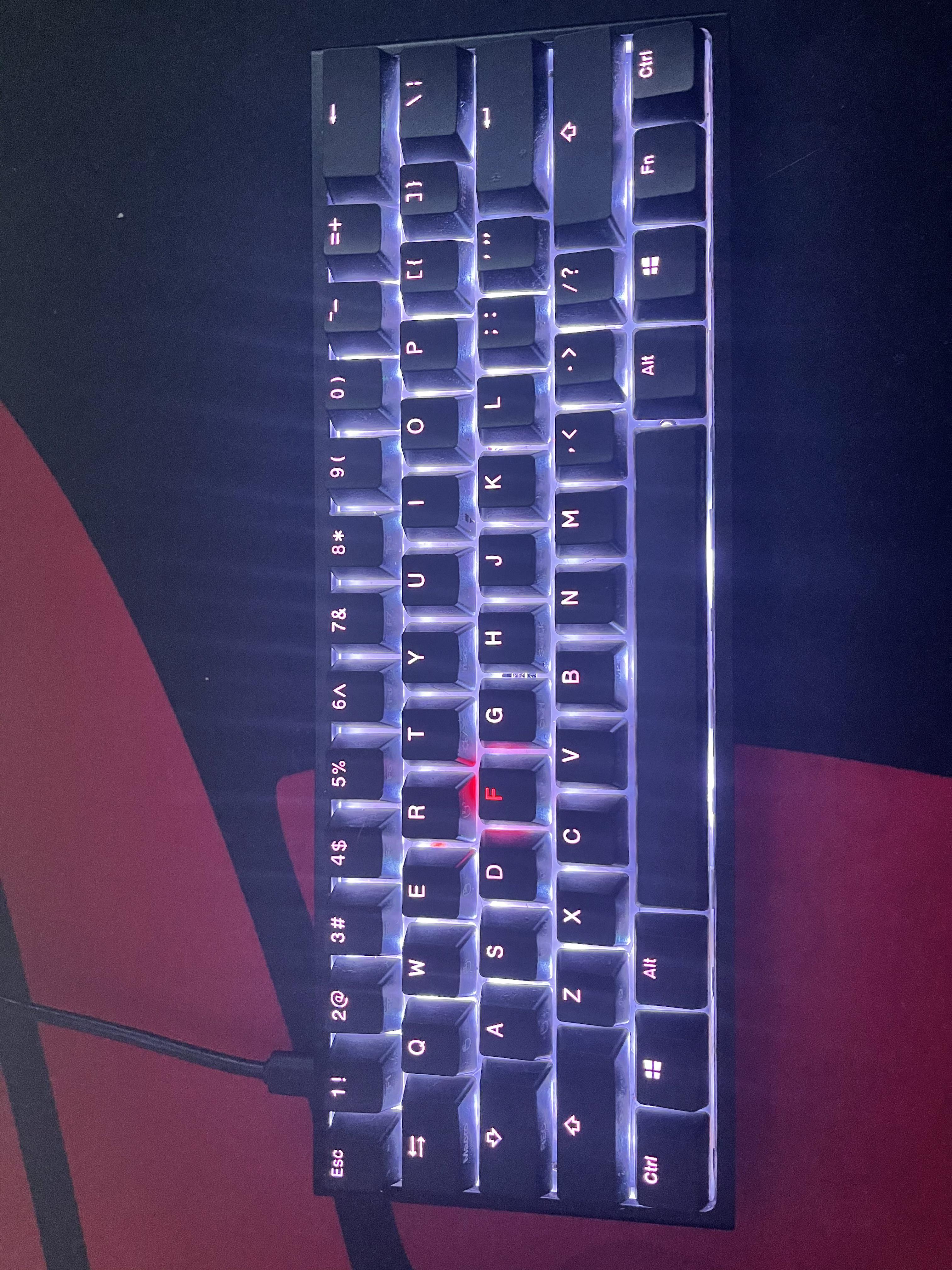 Broken RGB only glows red? : r/DuckyKeyboard