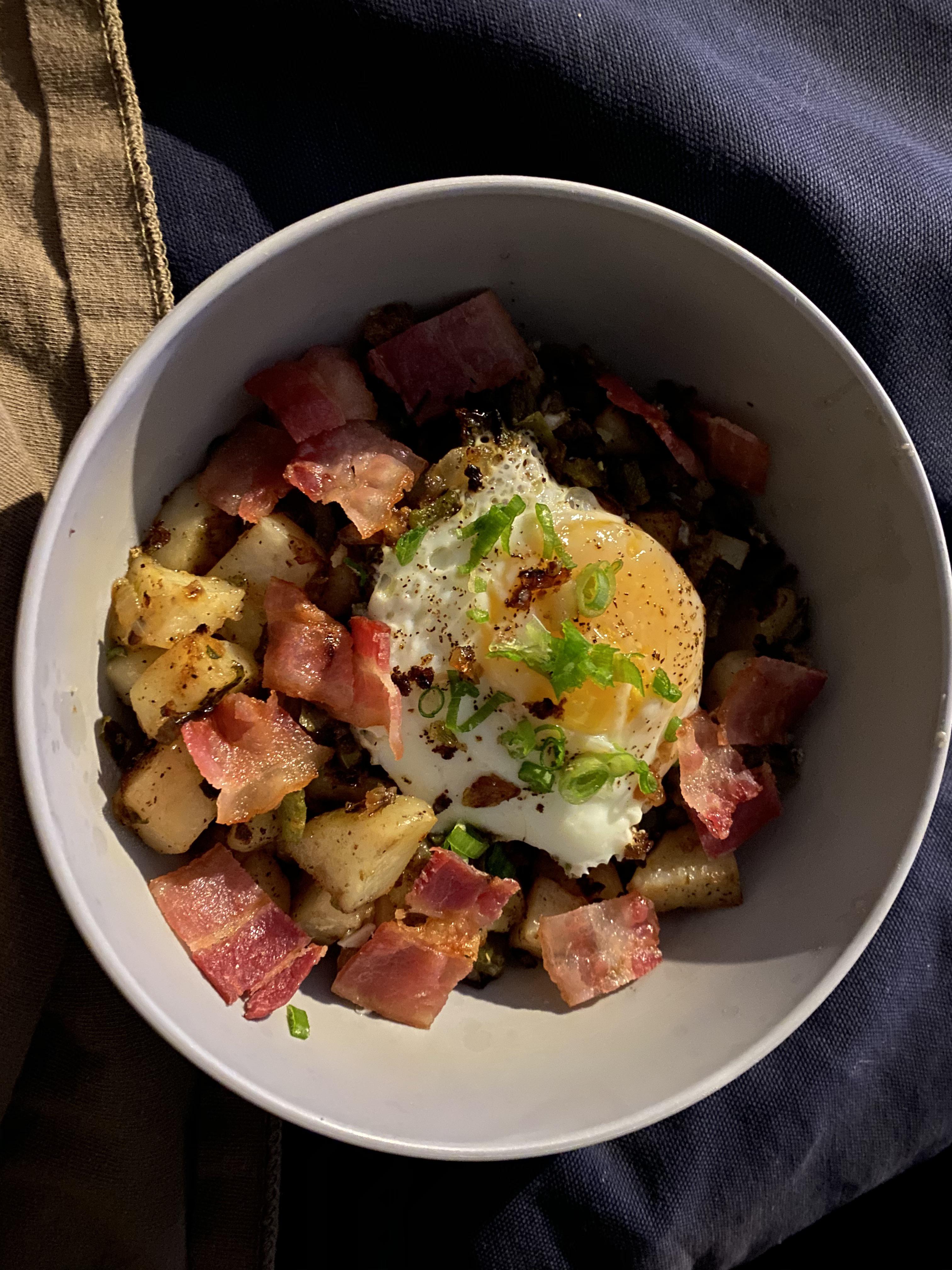 Leftover baked potatoes so i turned them into this🥰 r/Breakfast