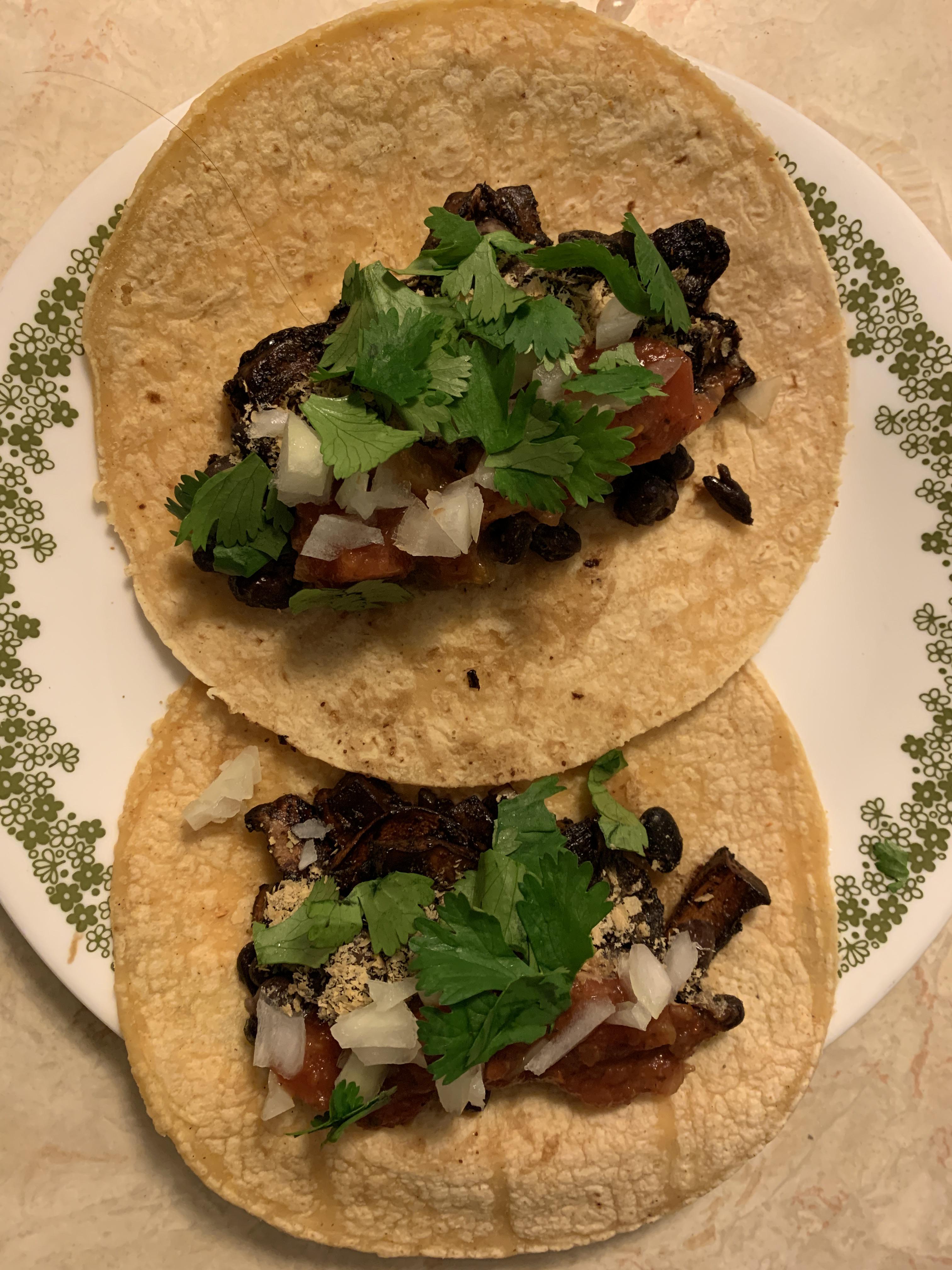 Balsamic portobello mushroom & black bean tacos 115 calories each r