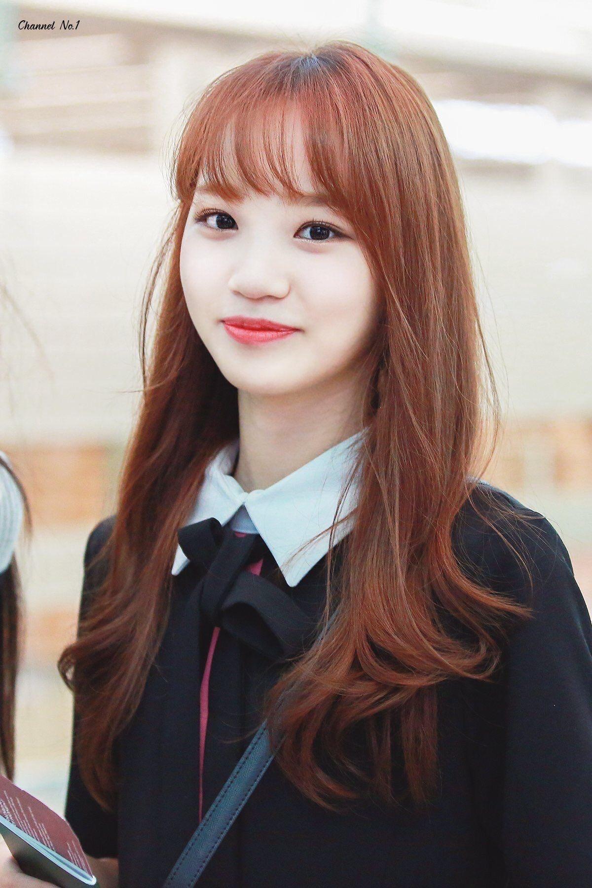 Kim Chaewon r/kpics