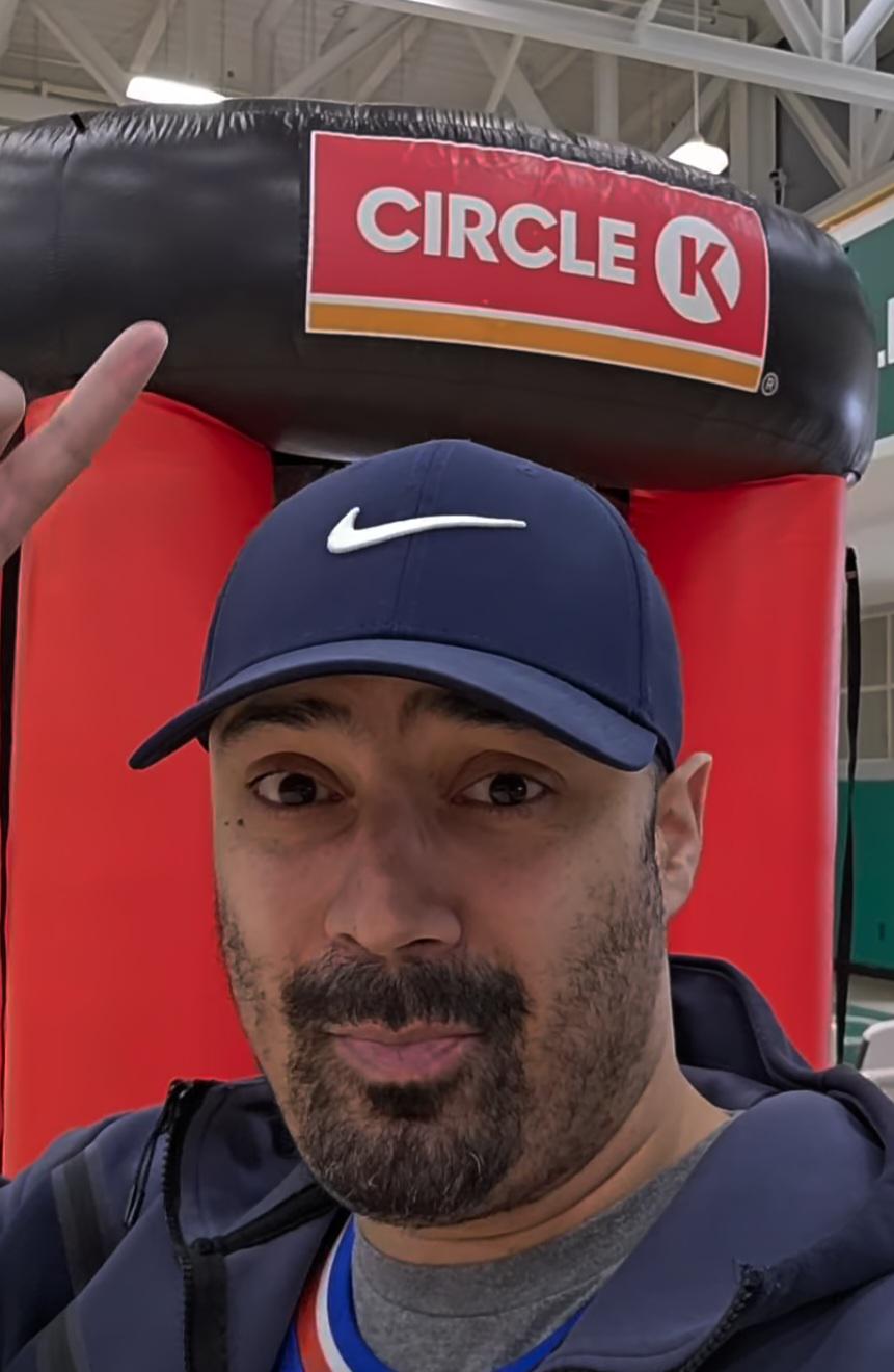 Wat up, wat up ,wat up,ya'll? Don't yo Lawsons dip. Also too