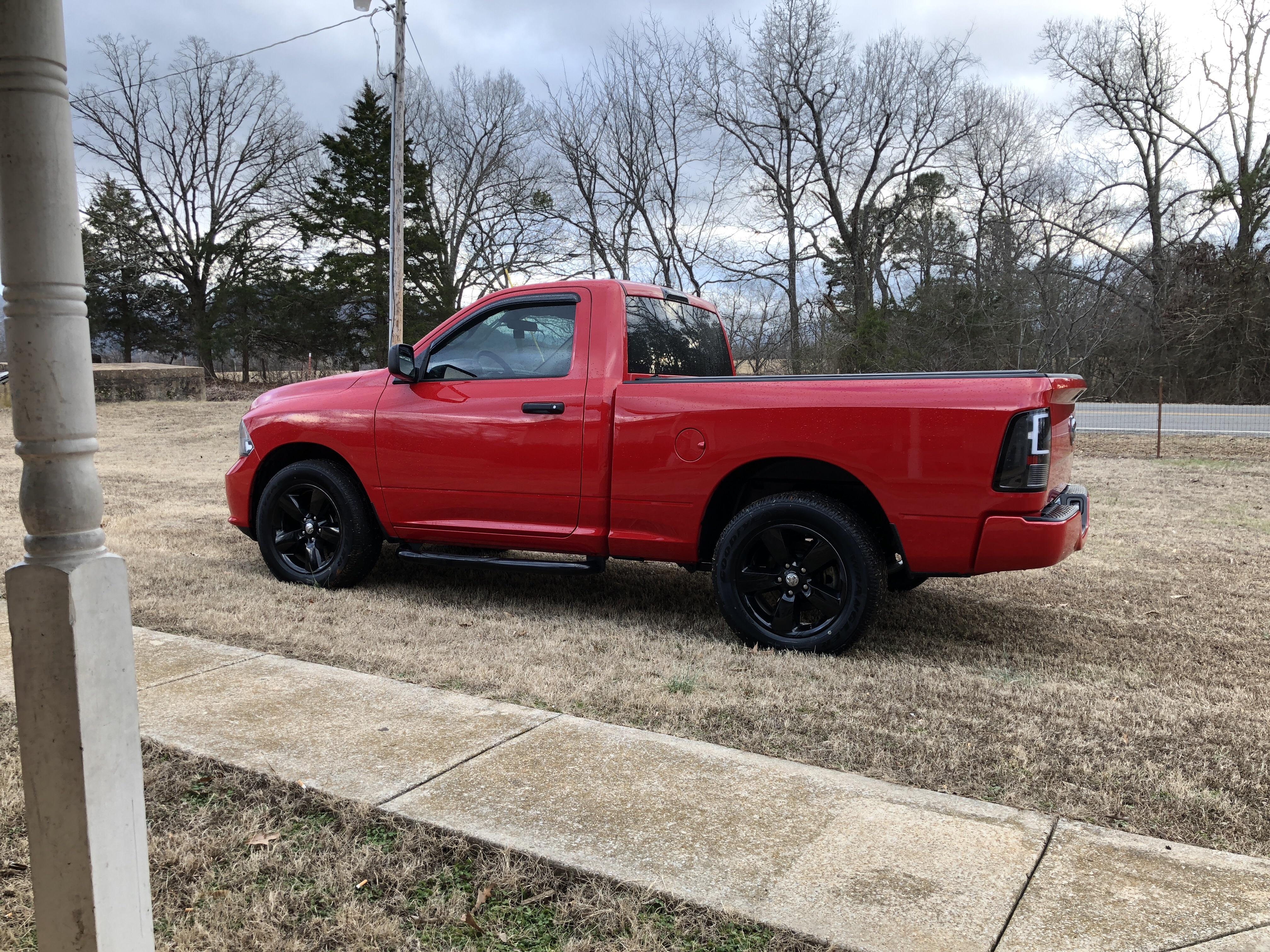 Finally had a beautiful day in Northwest Arkansas, so baby got a scrub down. r/ram_trucks