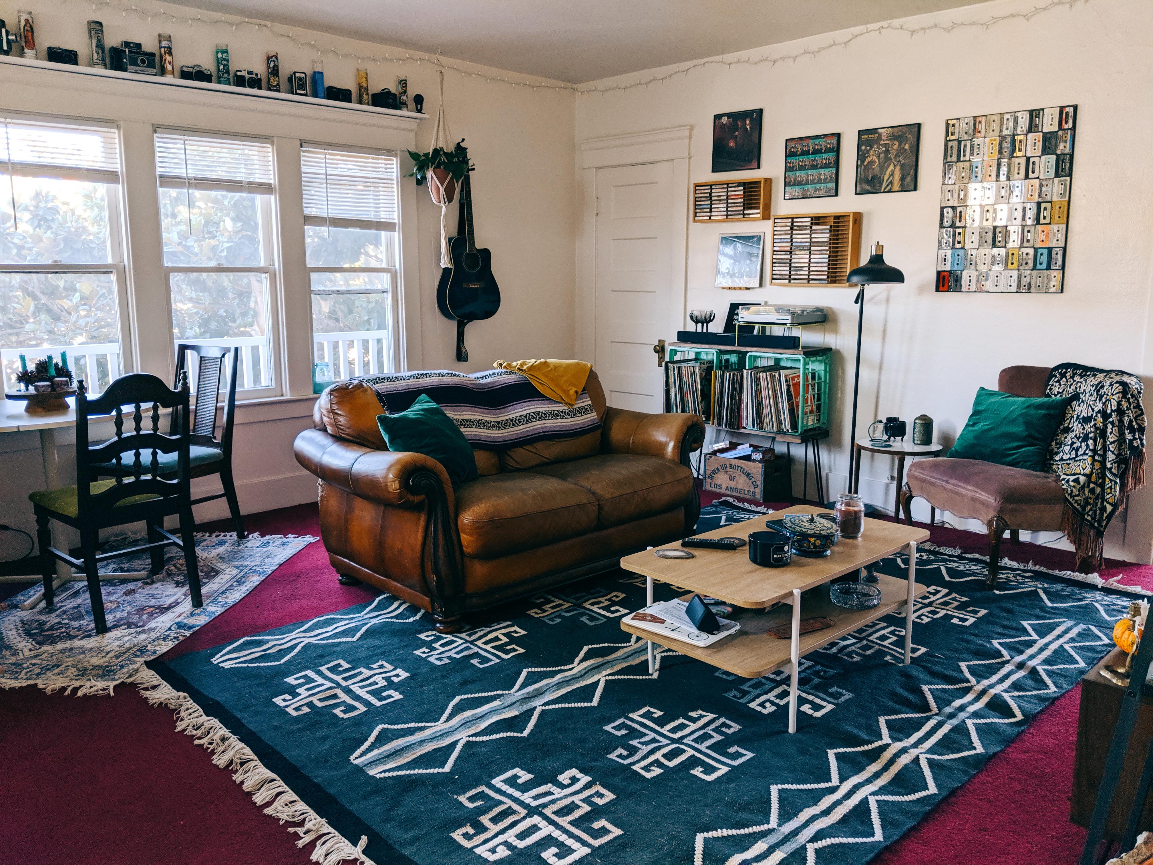 My living room is a collection of thrift hauls Large rug 99 (brand