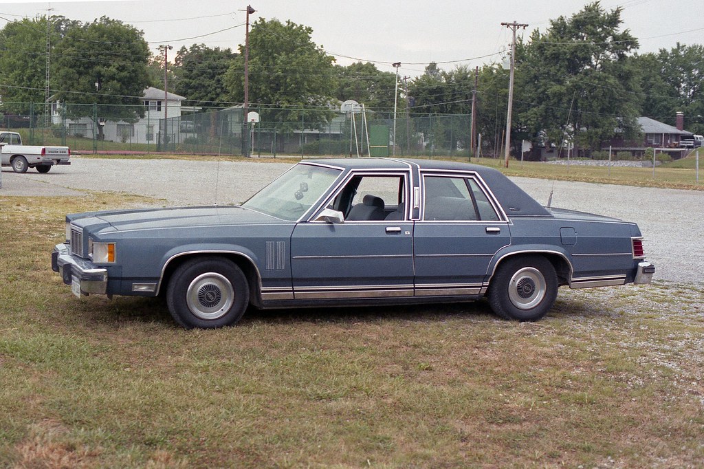 1980 Mercury Marquis The Official Car of having the cracked out