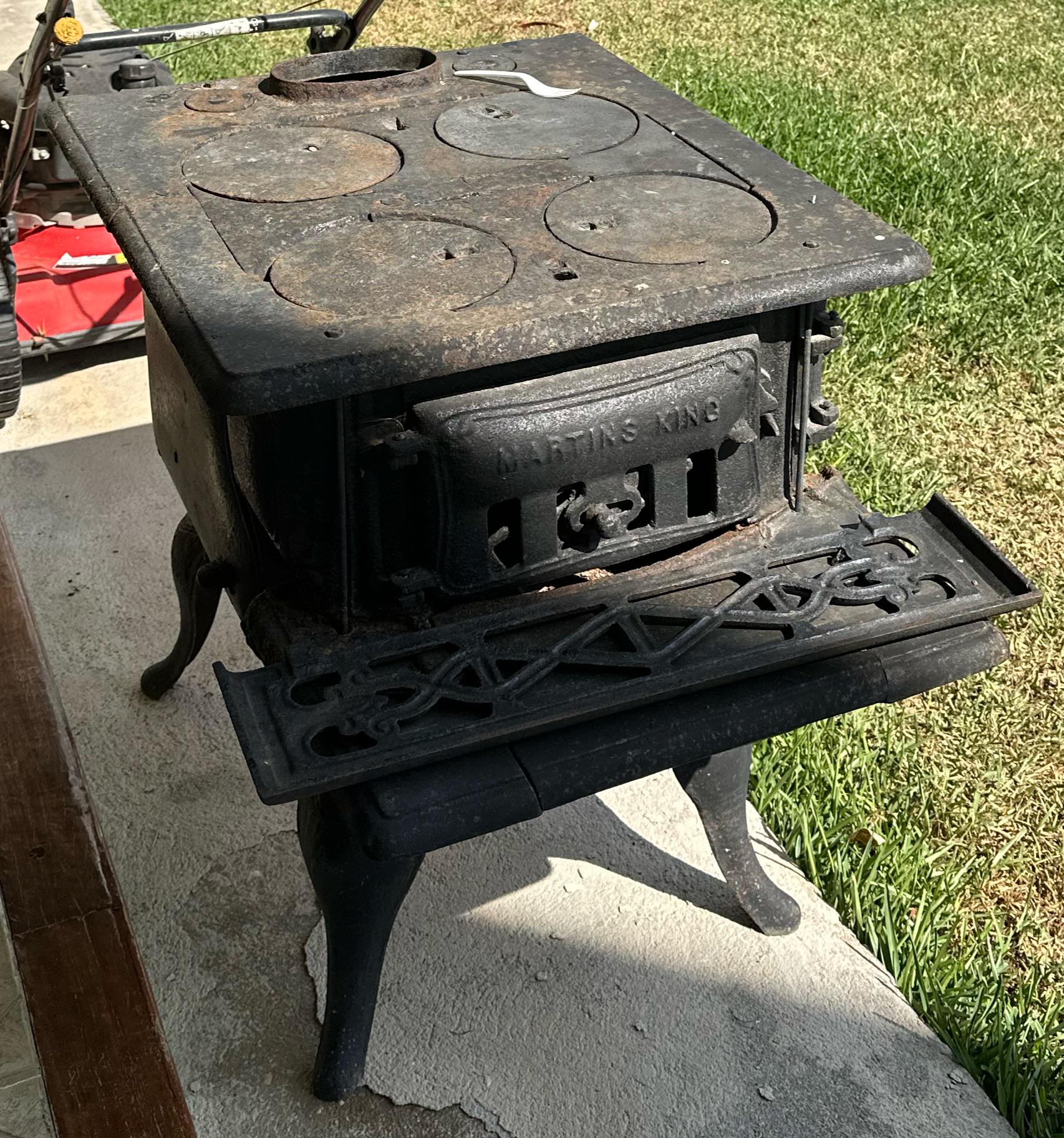 Irl antique oven r/projectzomboid