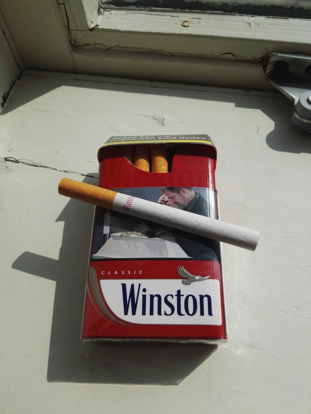 Winston (Europe). Decent cigarette. Quite cheap, but good. r/Cigarettes