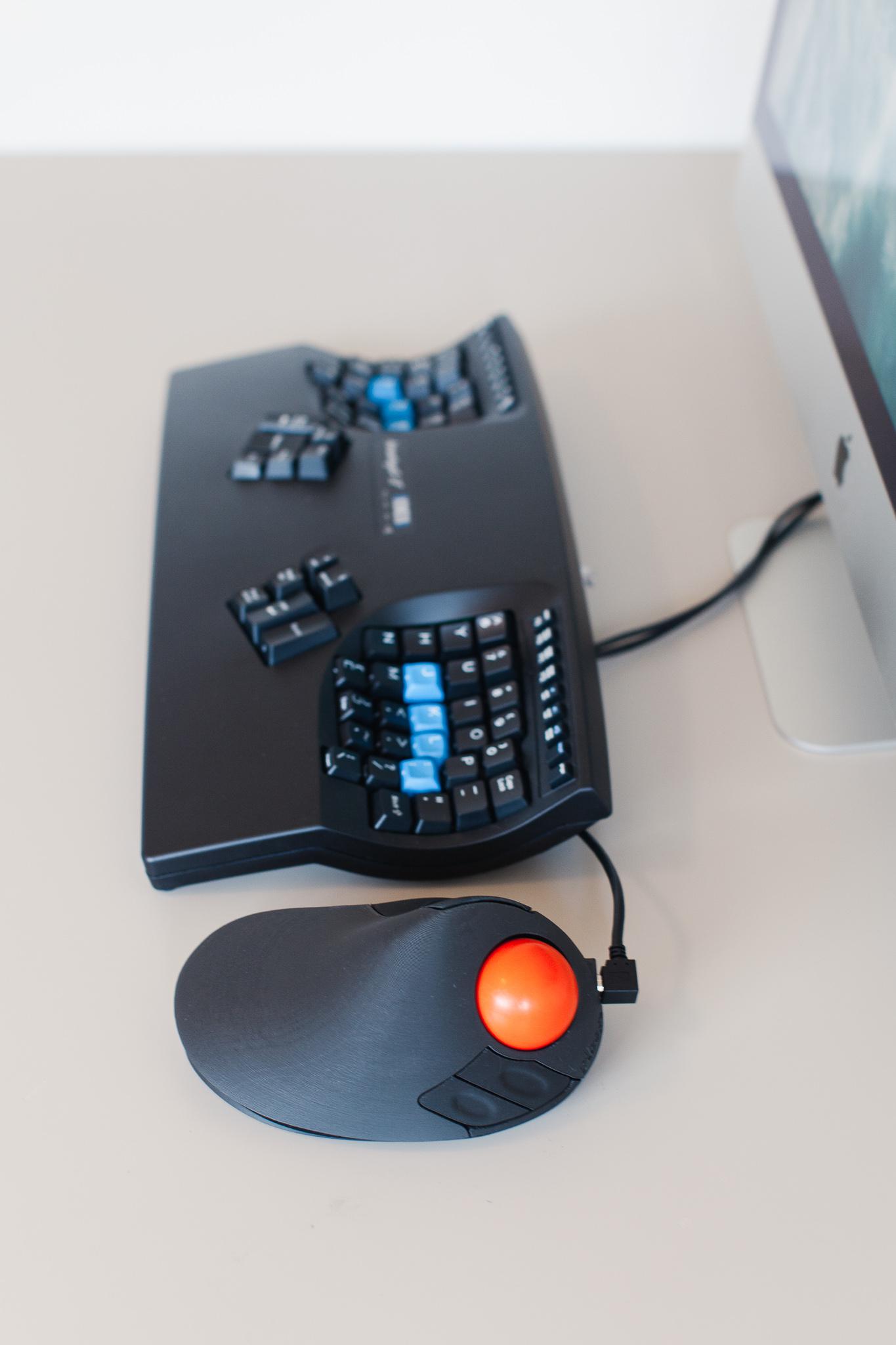 Got my first trackball today (ordered the wired and received the