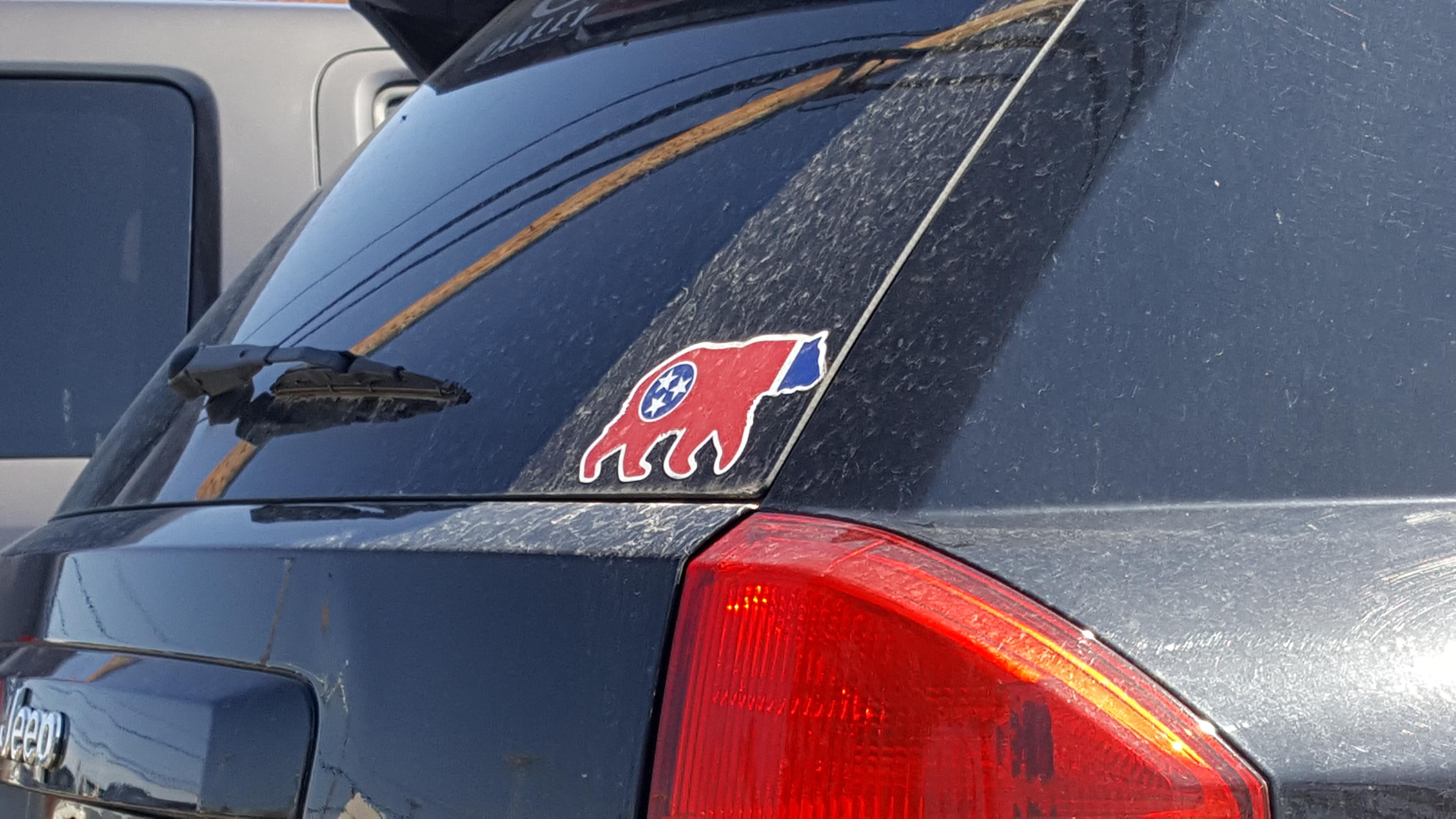 What sticker is this and what does it mean? r/whatisthisthing