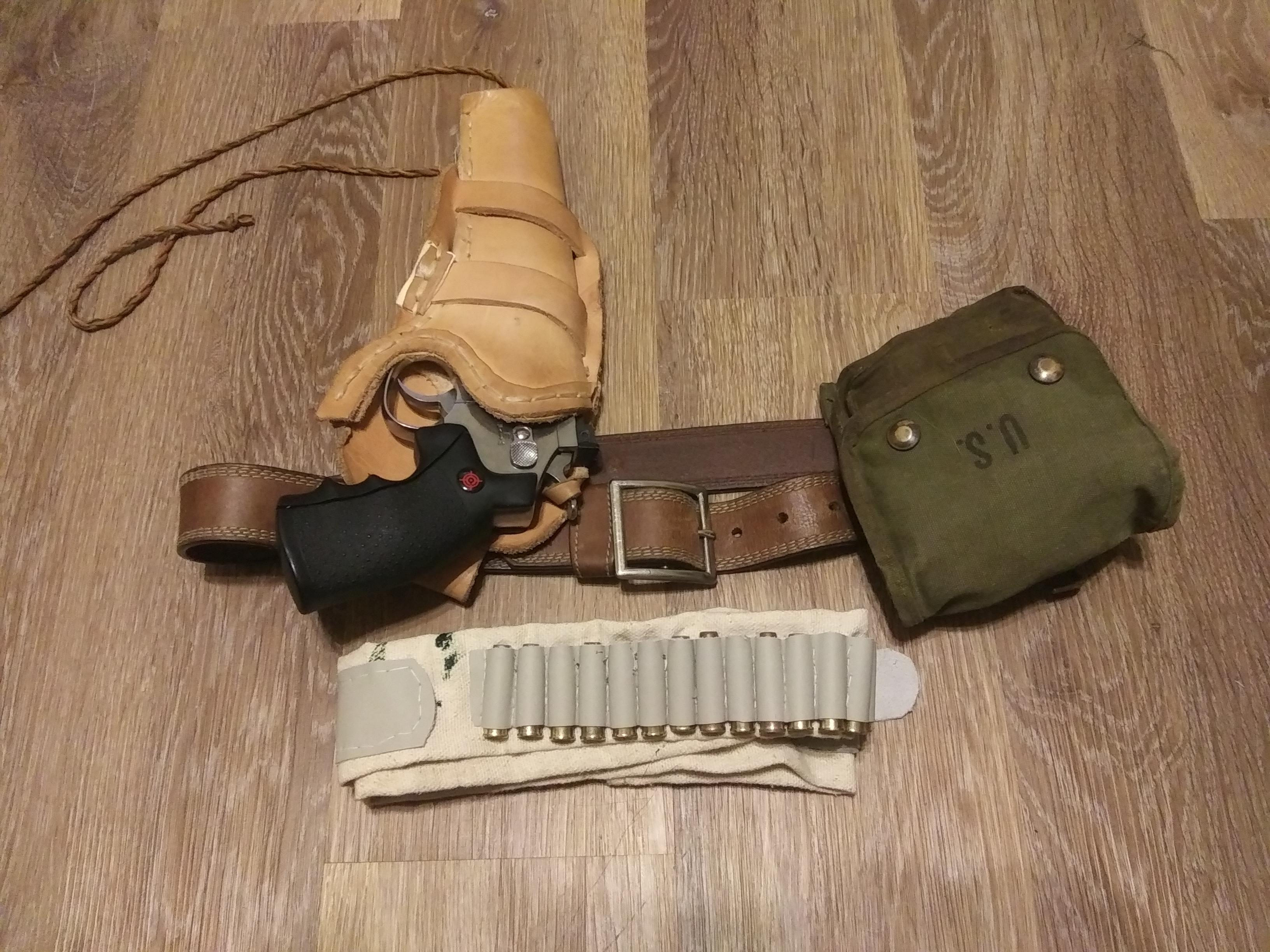 Crosman SR357 with custom built bucket holster, cartridge belt (24