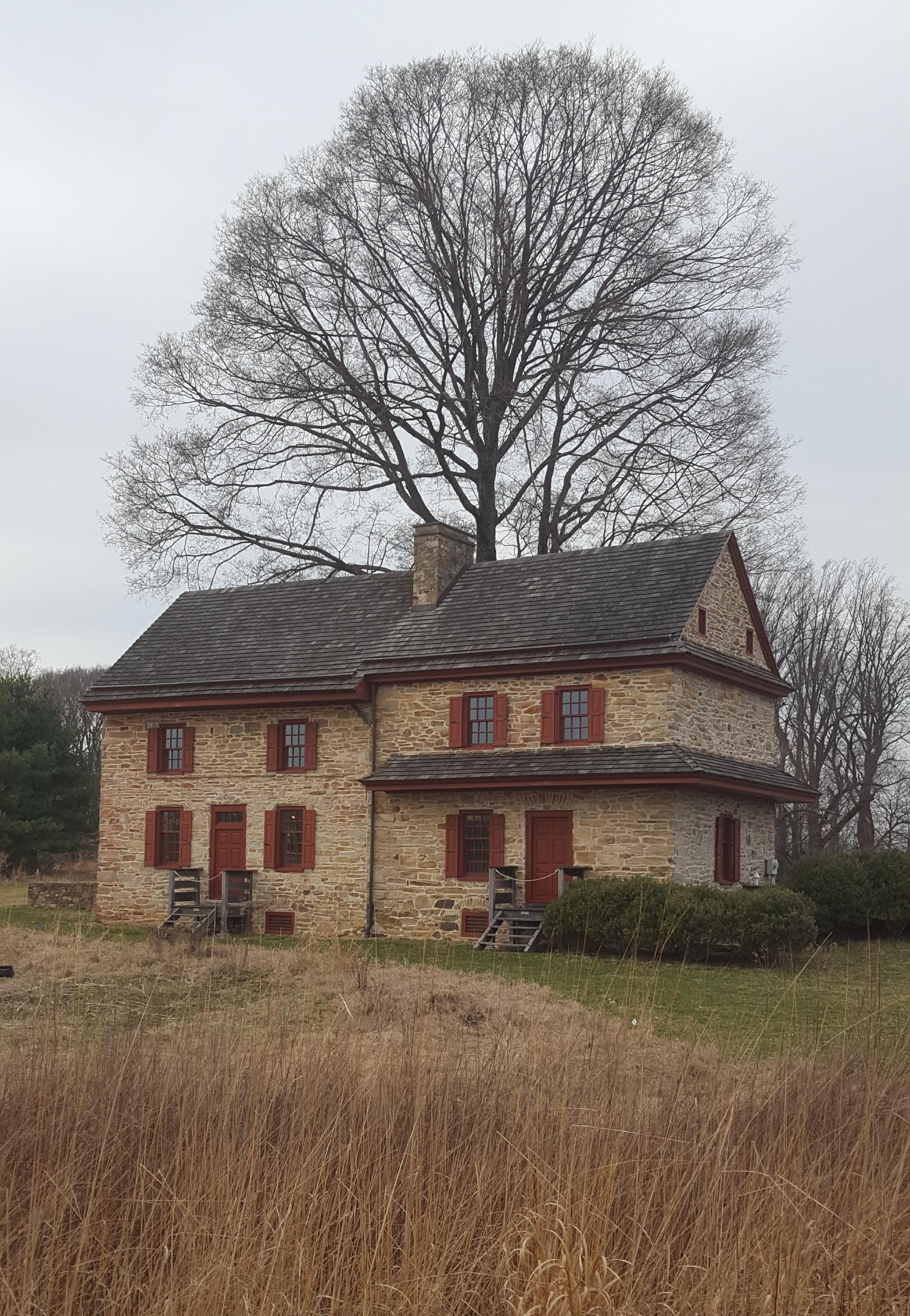 b Farmhouse, Sq, Pa Houseporn