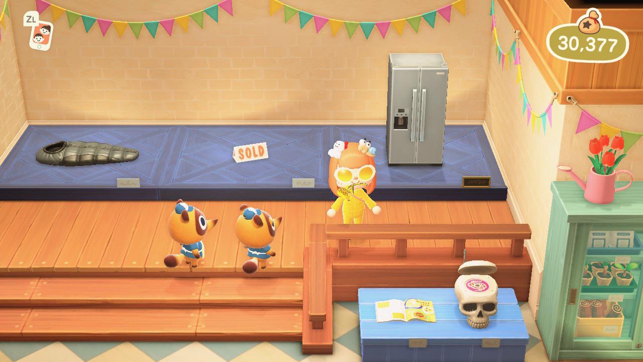 Double door refrigerator in nooks cranny if anyone wants to come buy it