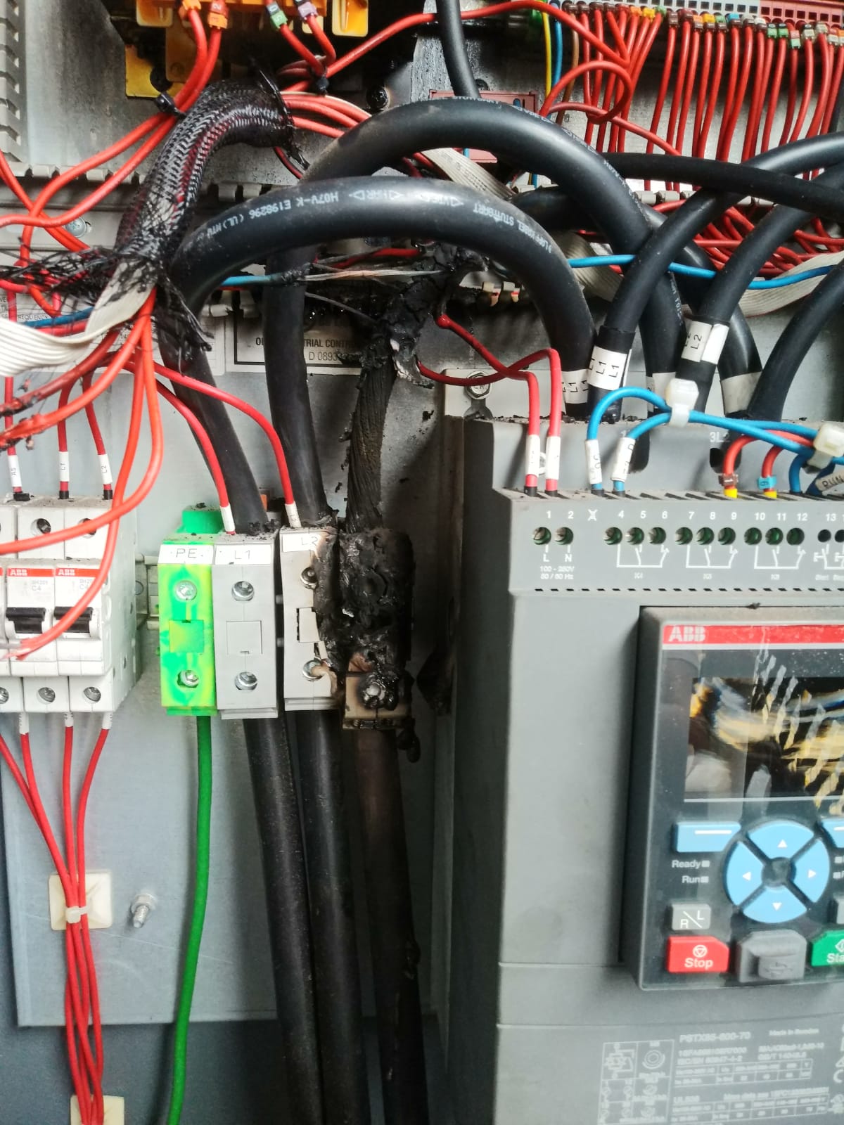 Was this caused by a loose connection? r/electricians