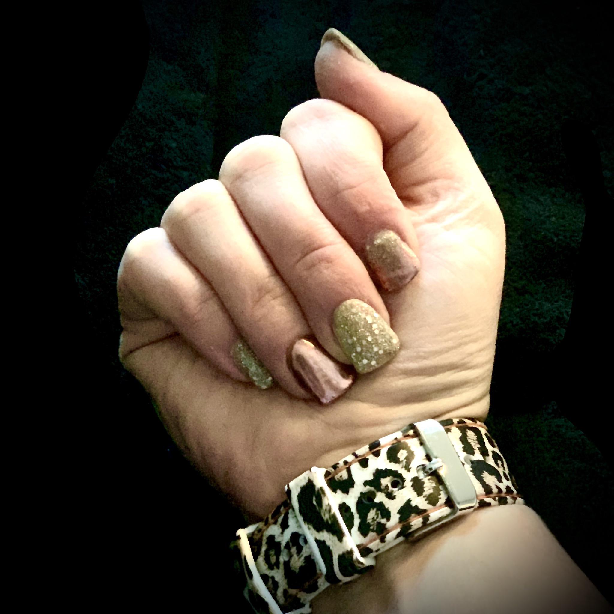 Gold glitter and rose gold chrome with gold/rose ombré (dip powder and