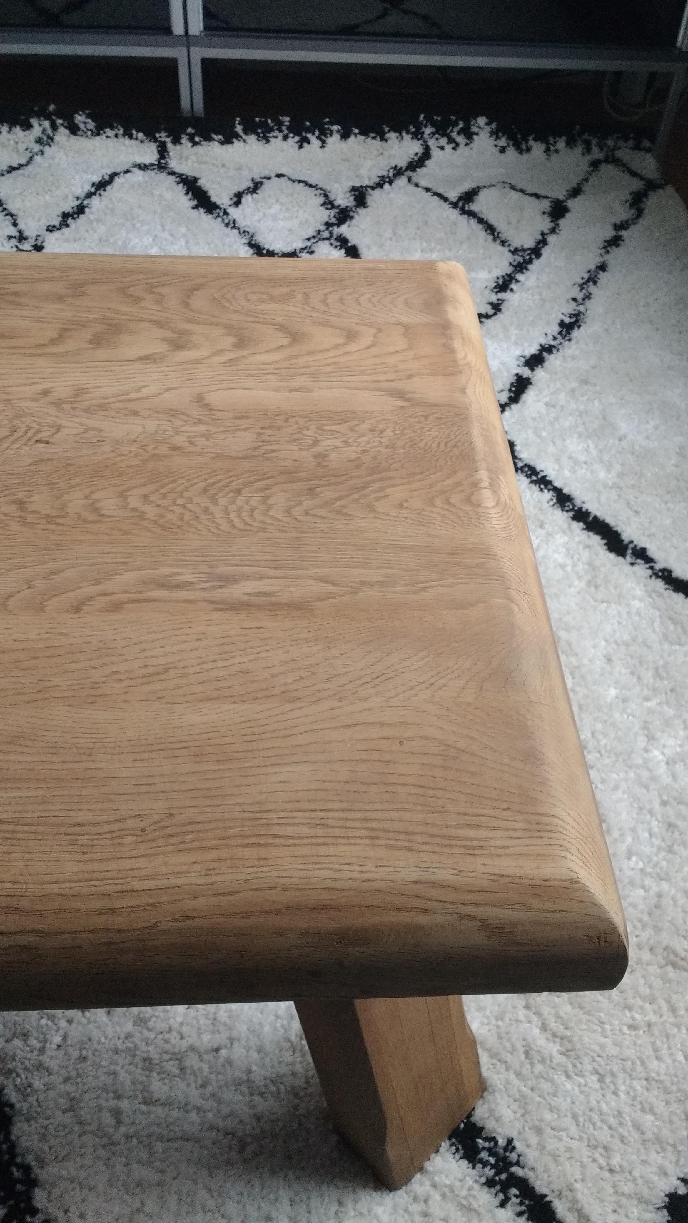 Just sanded this table, but i don't know what wood it is. Any