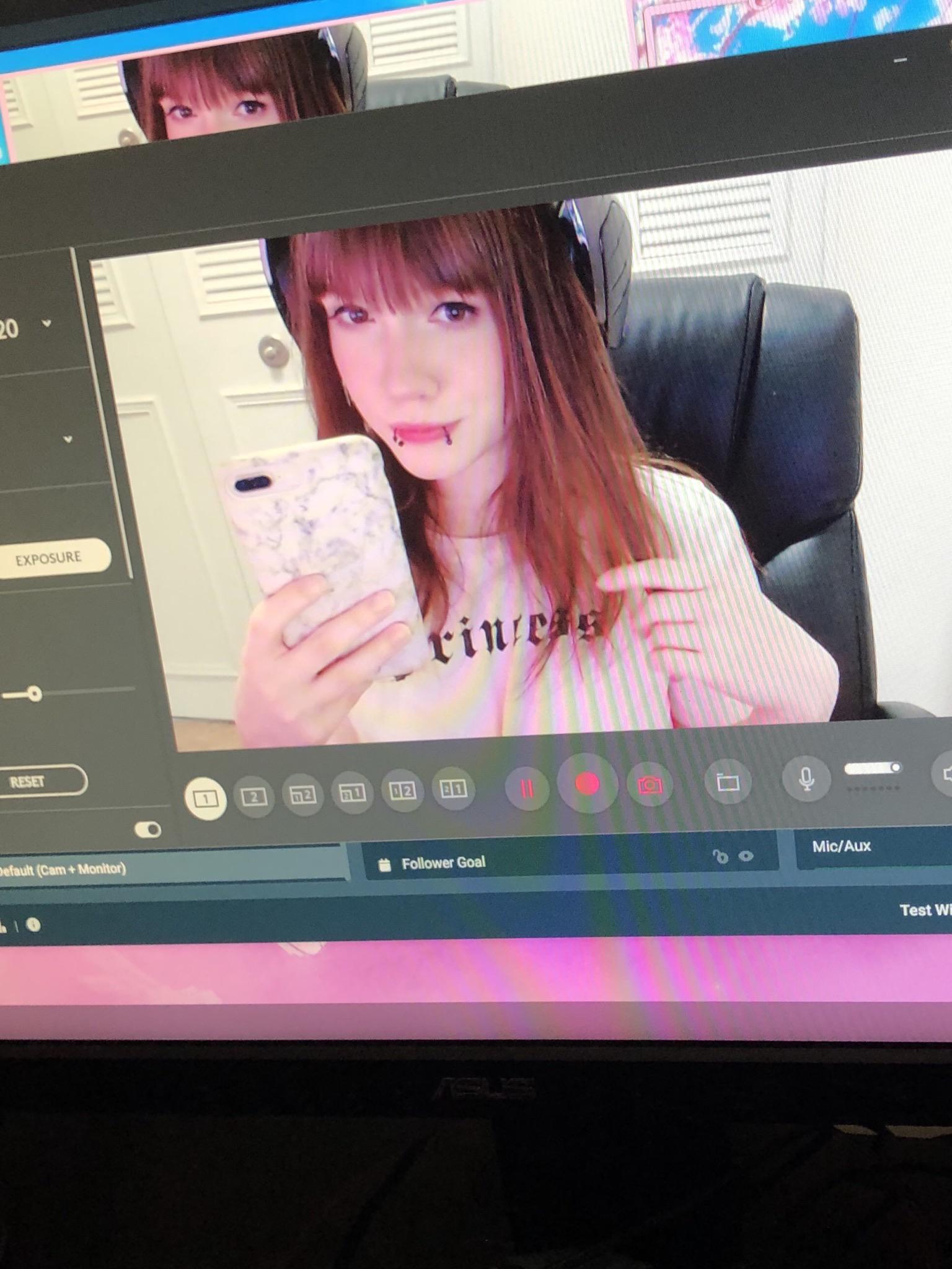 Mewnii (u/mewwnii) - Reddit