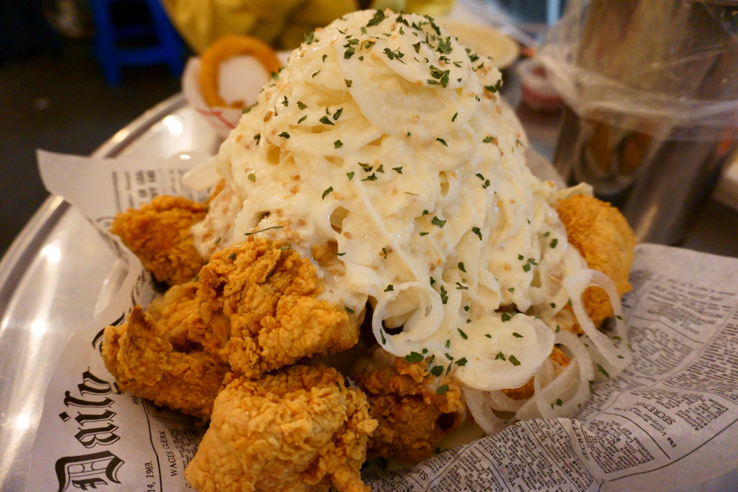 Snow Onion Chicken Choong Man Chicken in Glenview (24) r/chicagofood