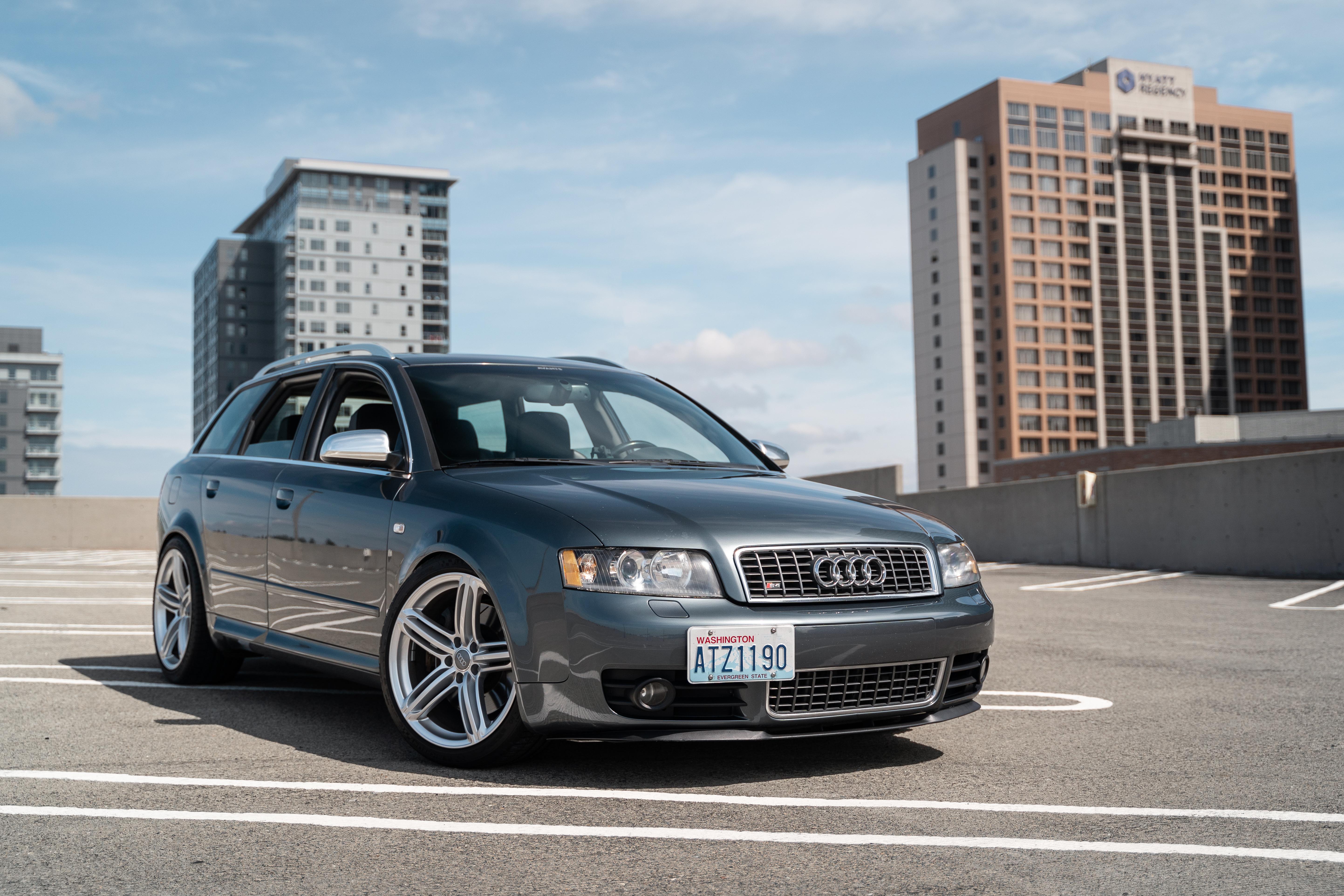 Had to bring my camera when I went to the mall! B6 S4 Avant Audi