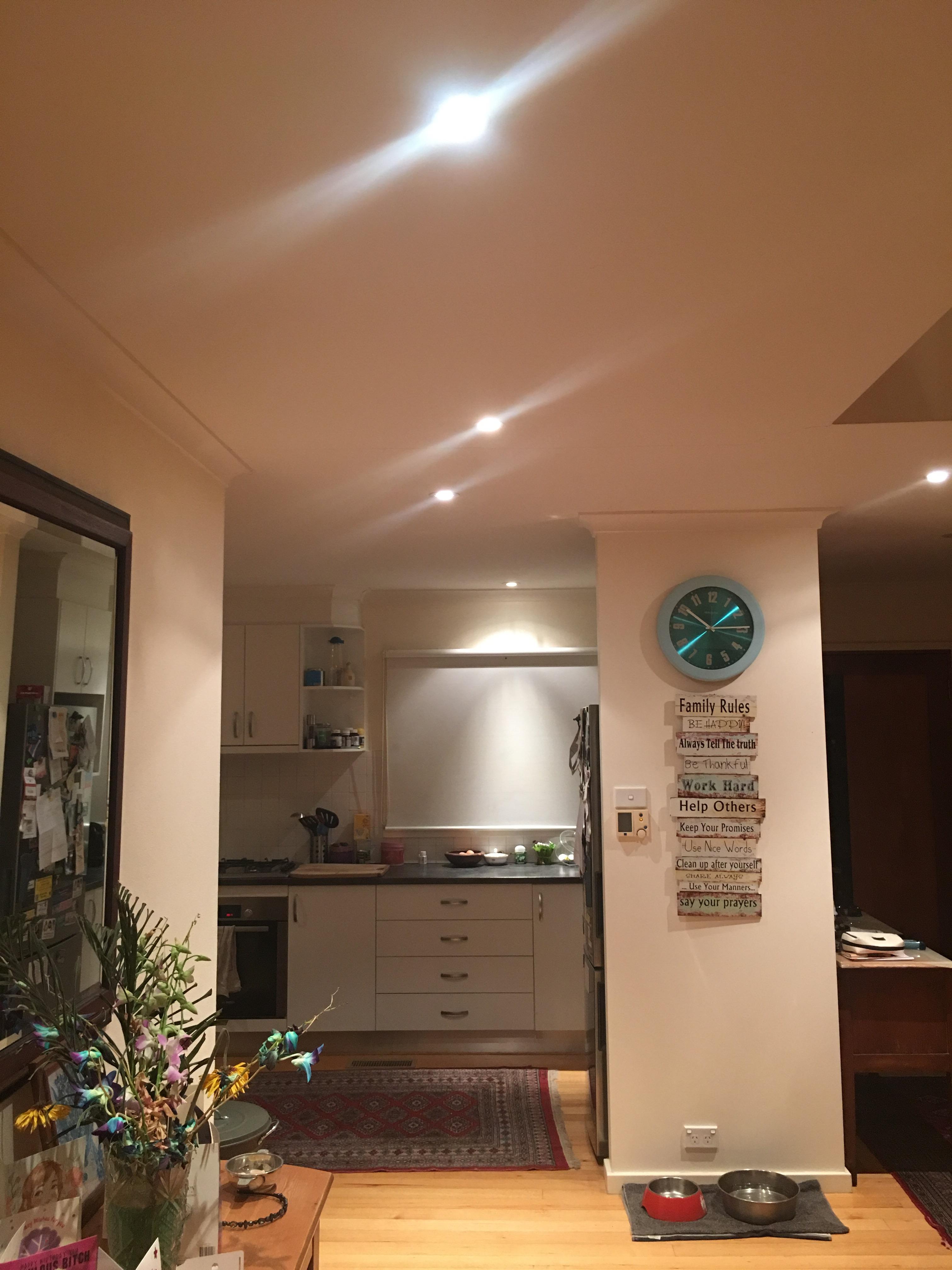 The way the lights in my house are placed r/mildlyinfuriating