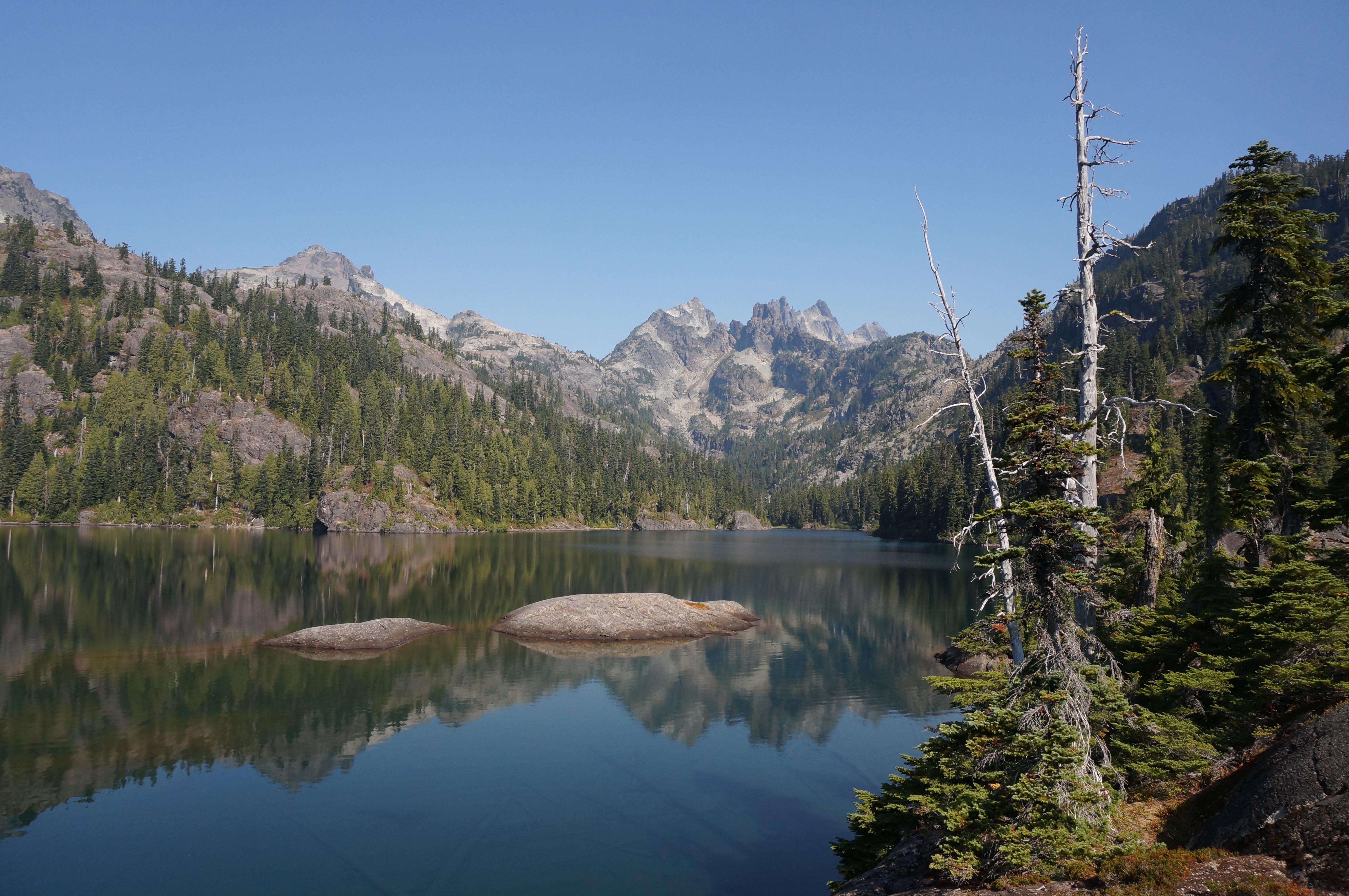 Spectacle Lake, Washington, 2015 [OC] [4912x3264] r/EarthPorn