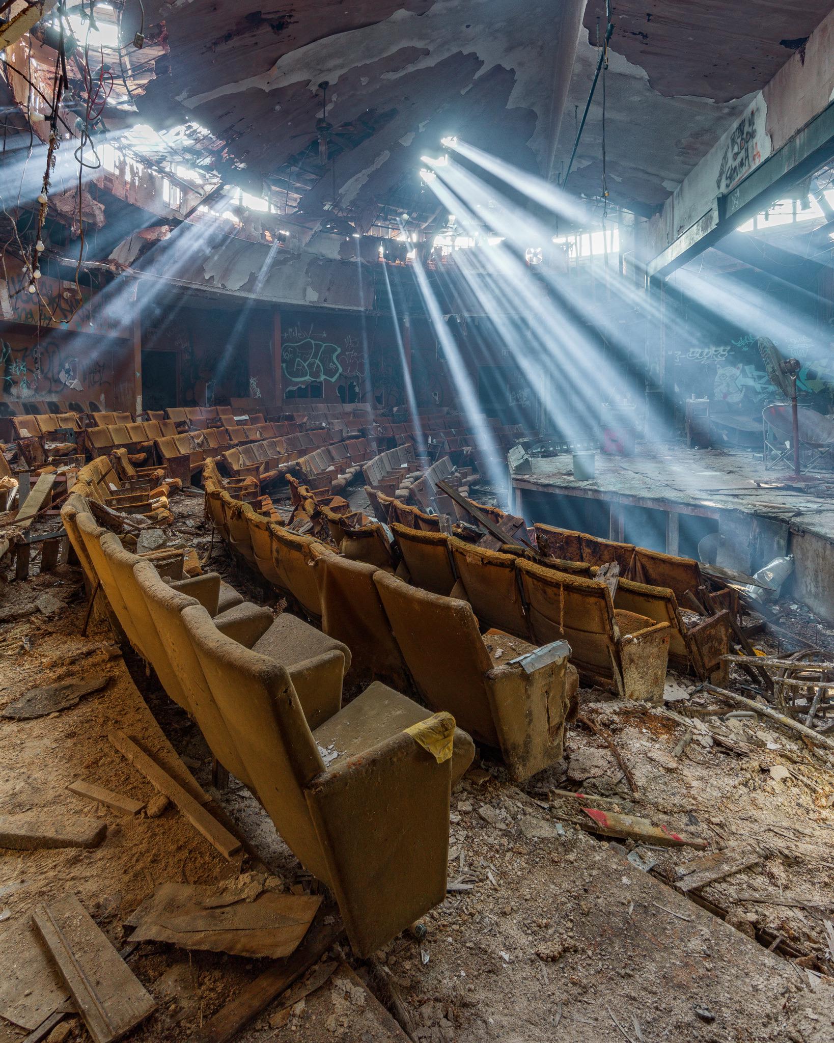 Light Rays Shine in an Abandoned Theater r/AbandonedPorn