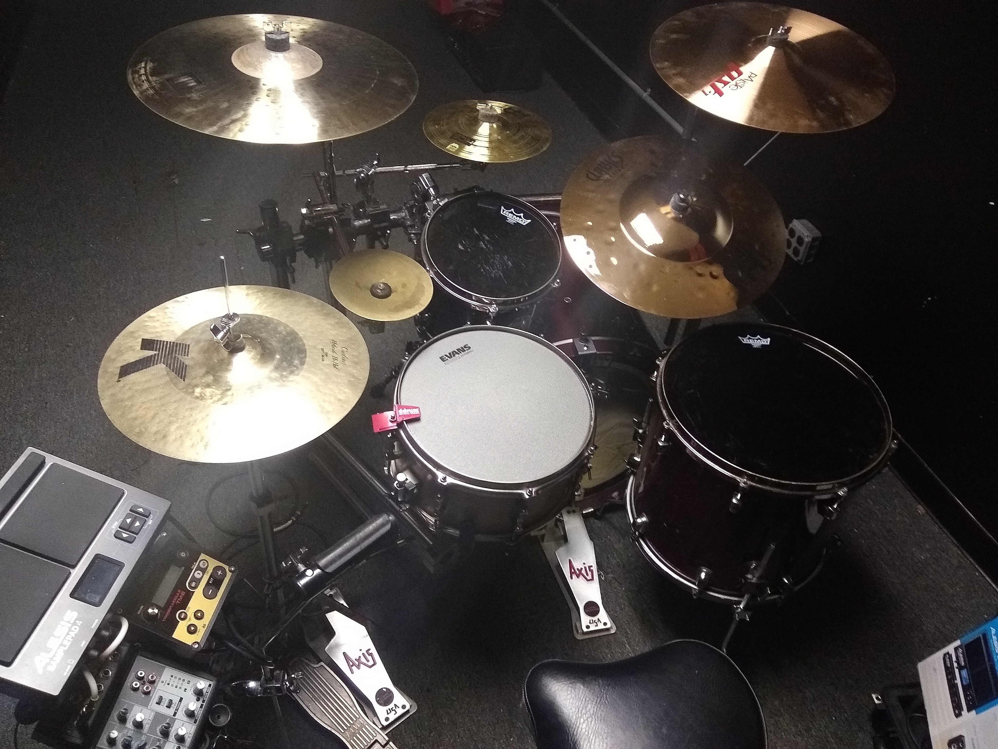 My miniature death metal kit r/drums