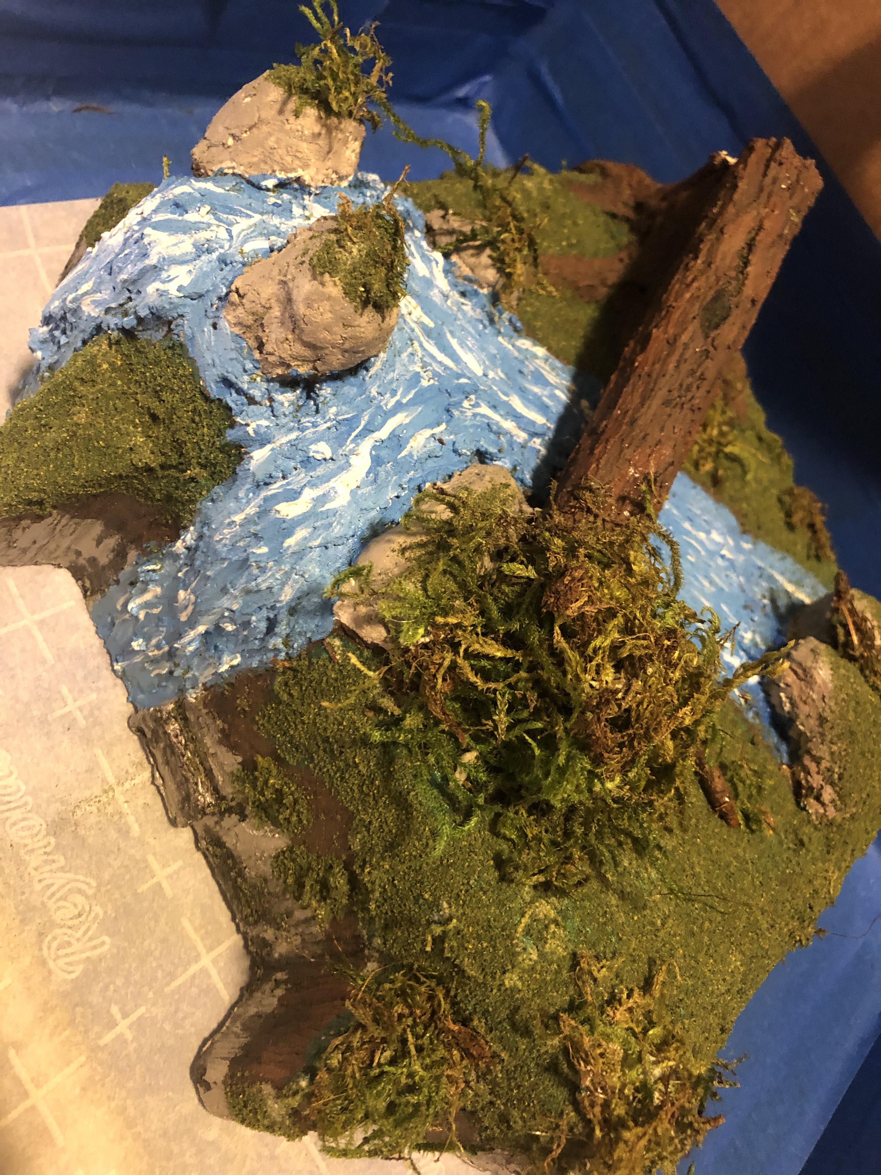 Redid the grass/moss on my first diorama and like it this way much more