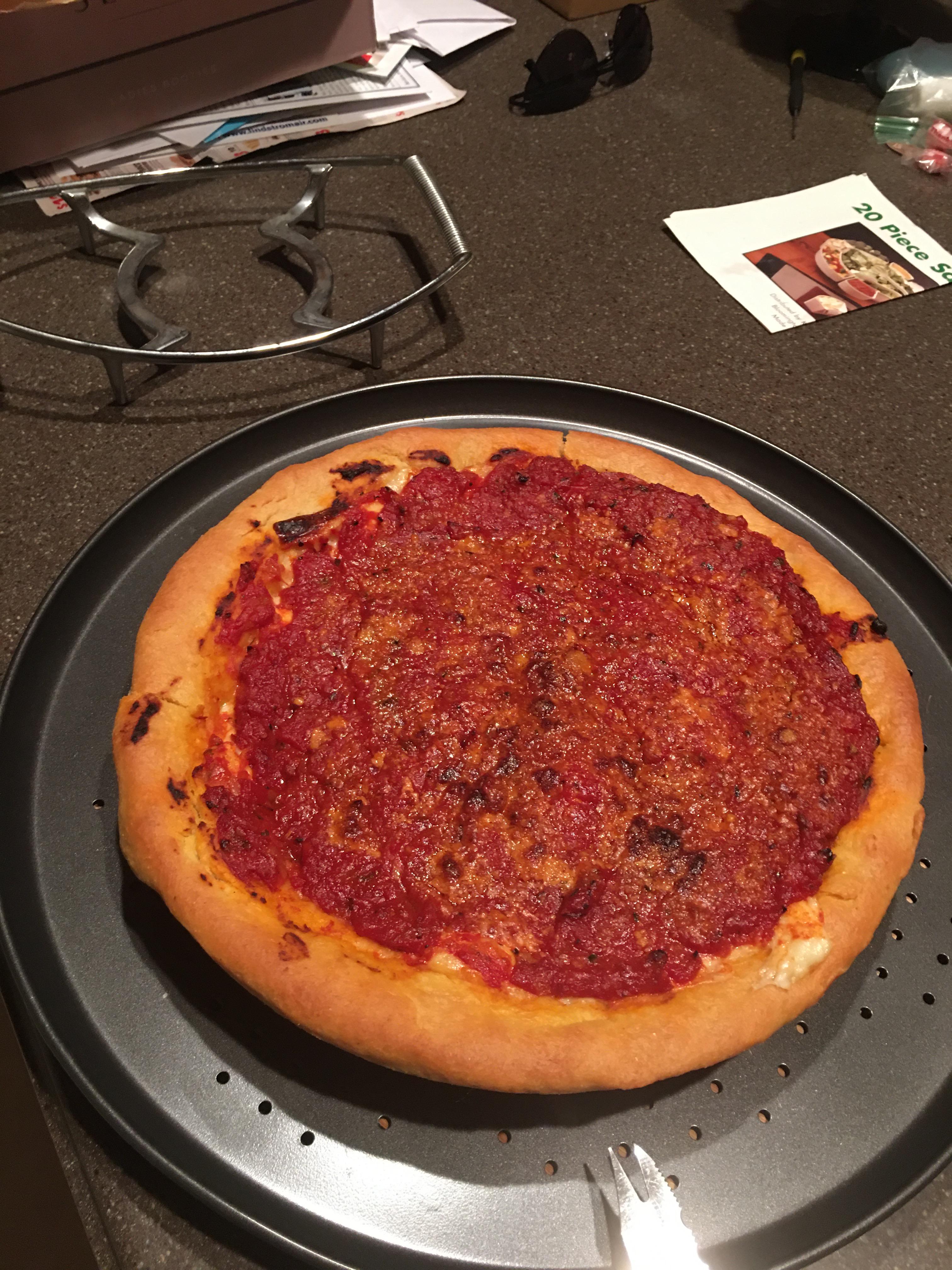 Managed to make the Chicago Style pizza with the cast iron I got for