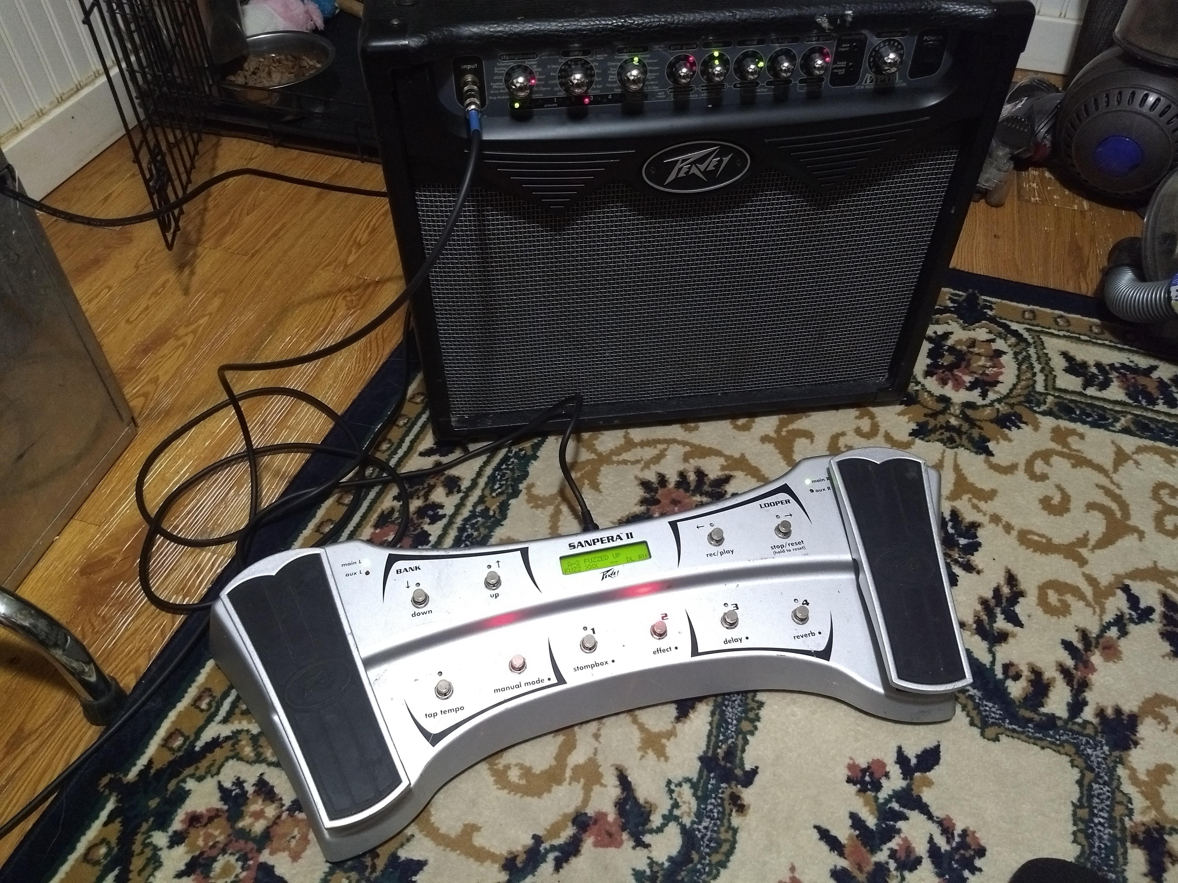 My cat likes my new Peavey Vypyr Pro as much as I do! Anyone else got a