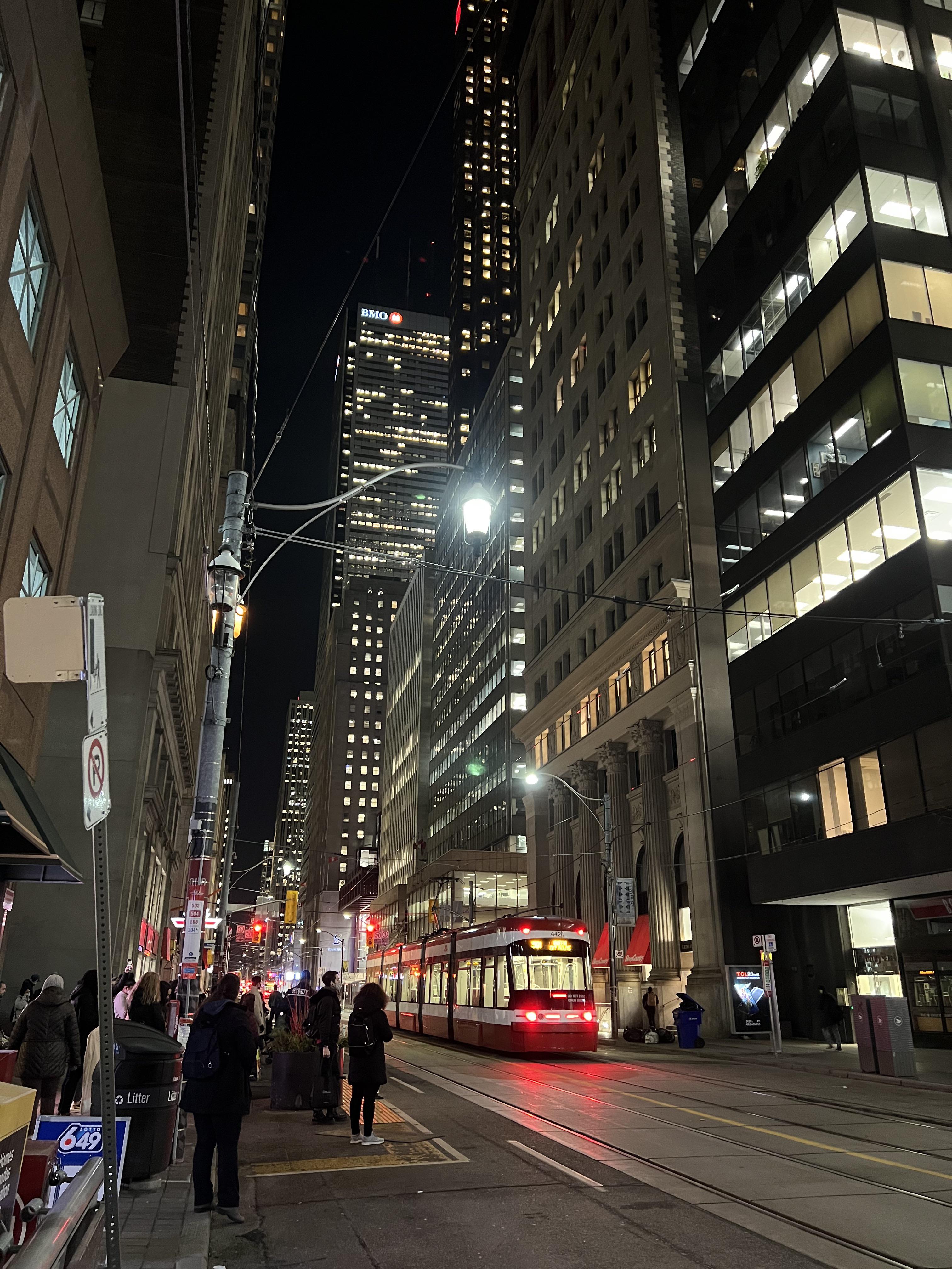 [OC] Night time at Toronto pics