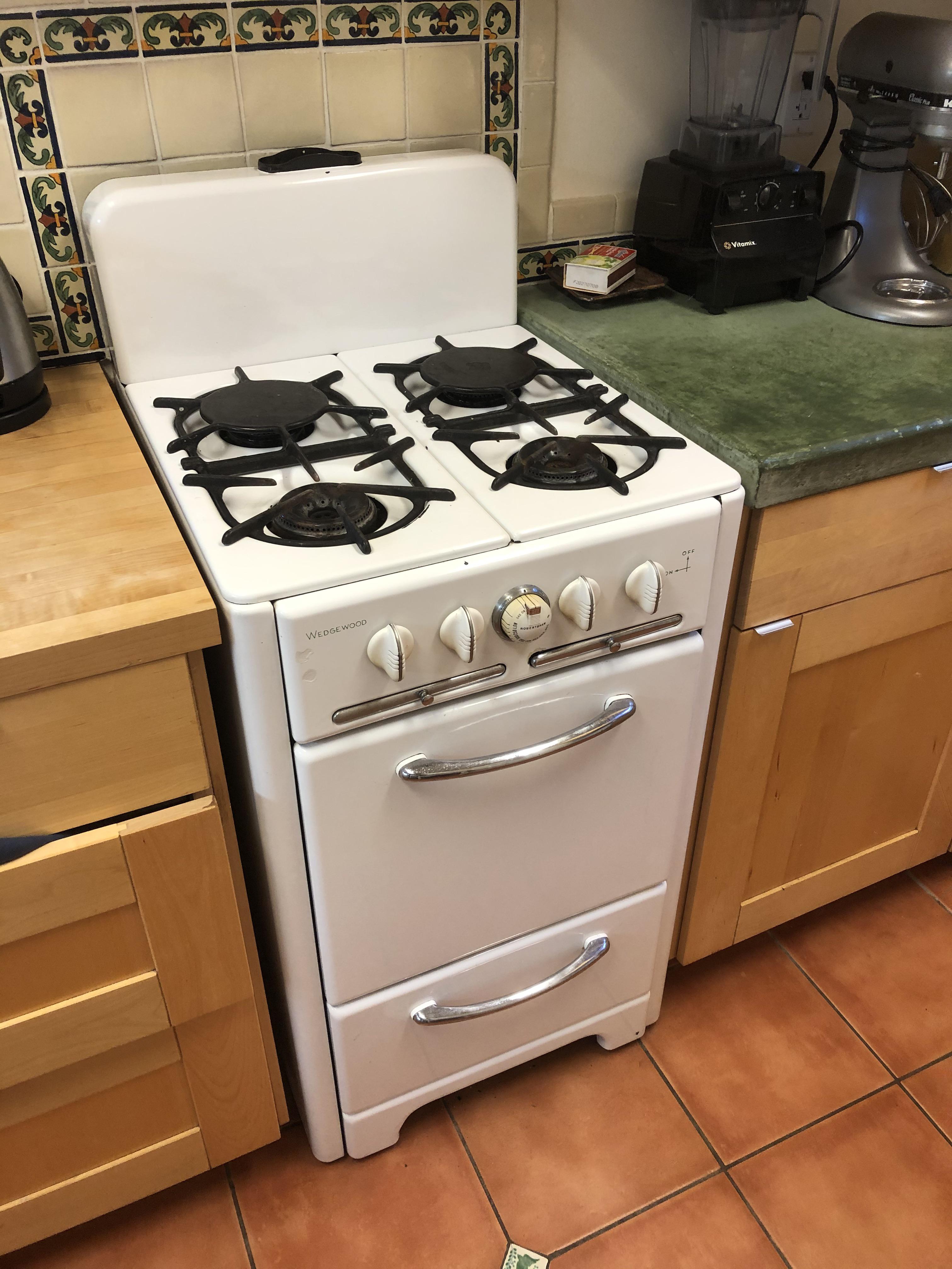 Vintage Wedgewood 20 Inch Gas Range Burner Bottom Broiler, 41 OFF