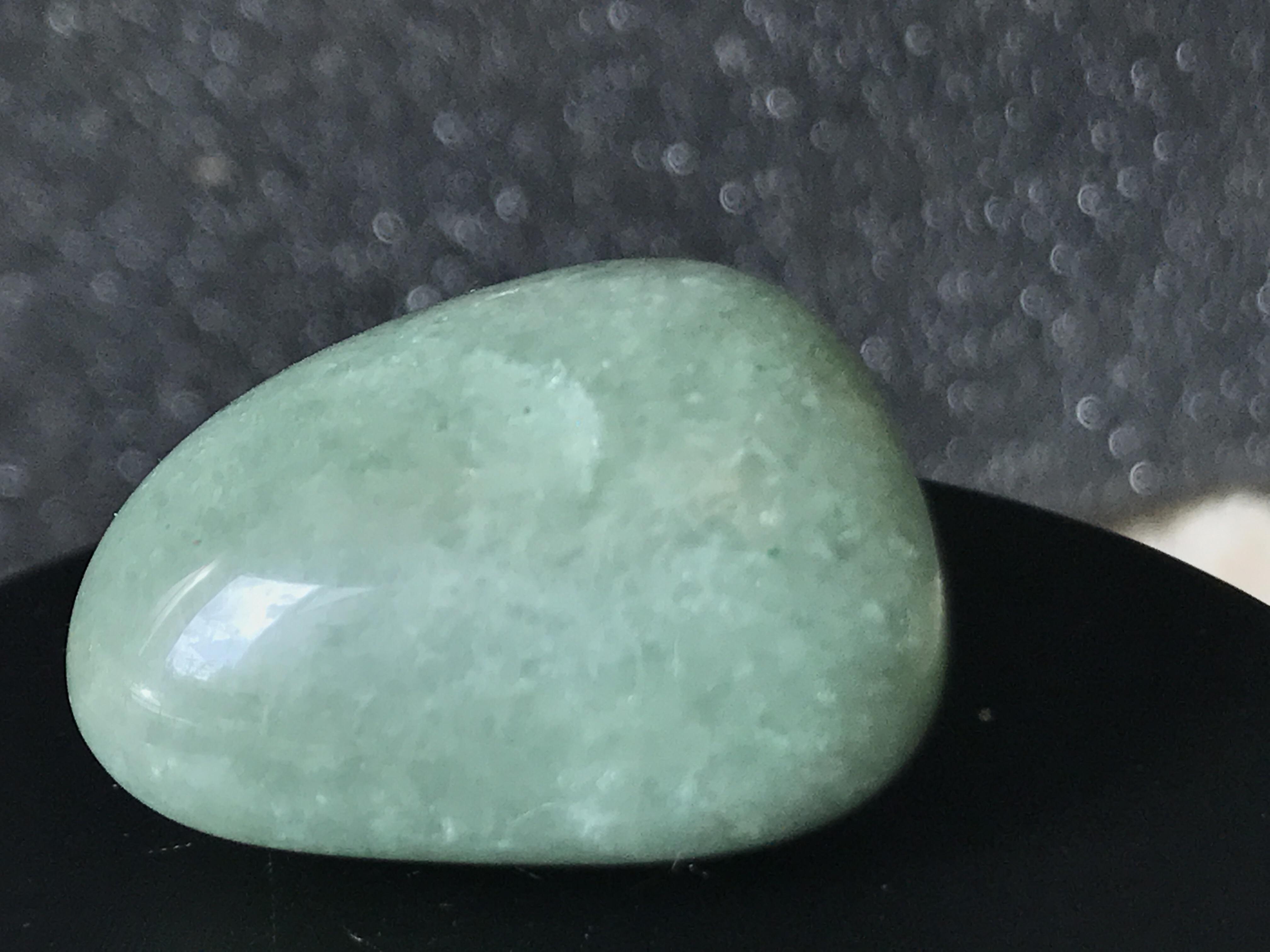 What is this stone? r/whatsthisrock