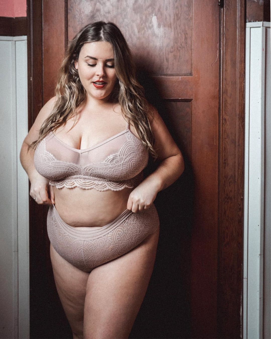 Megan Rose Rutledge : u/CurvyGirlsVIP