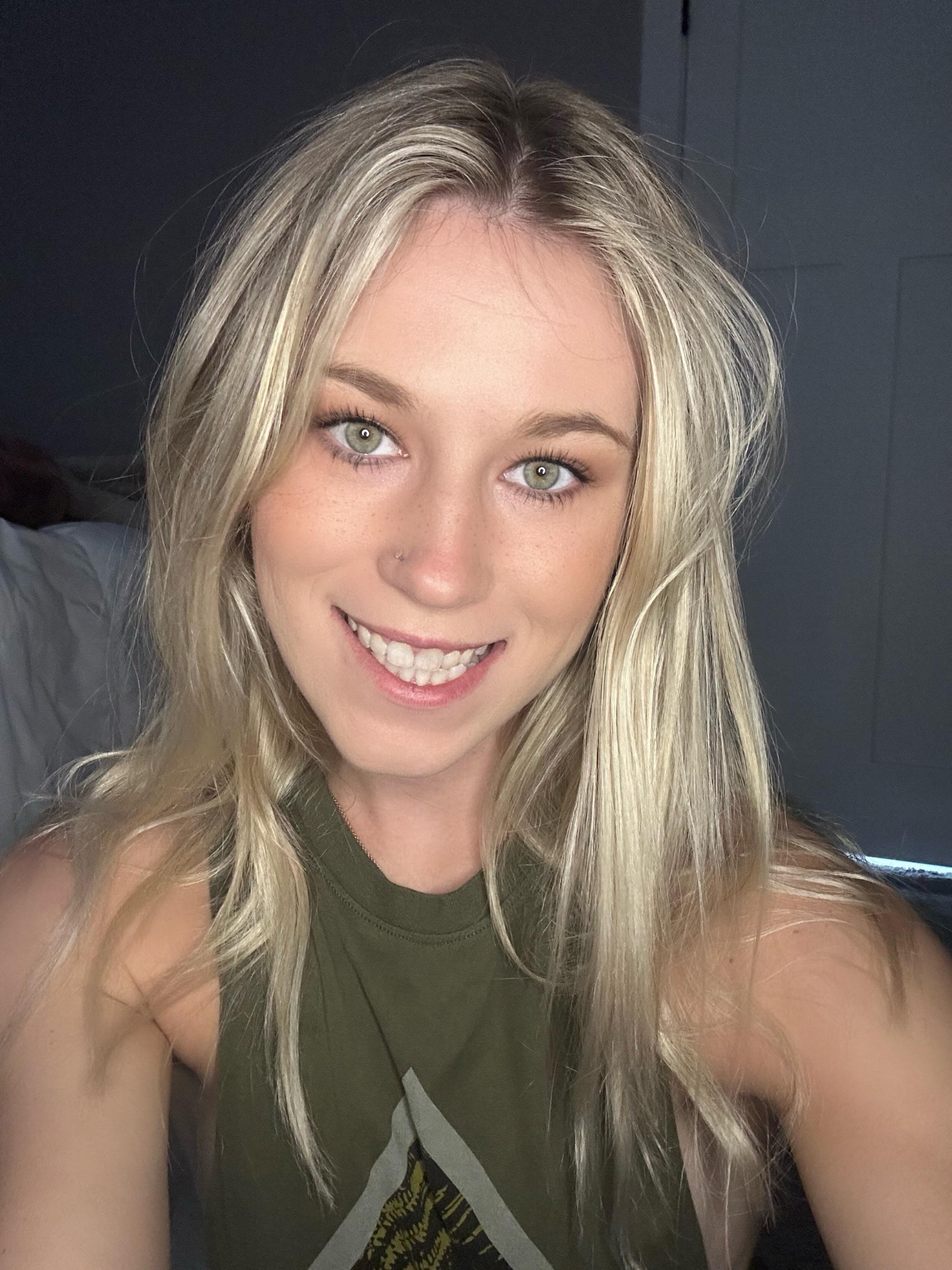 my smiley face on this sunny day : sensualelegance