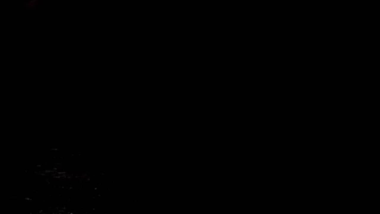 At the end of BvS the screen goes completely black. Thisis a subtle nod