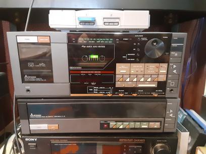 mitsubishi da-l70 tape mech and display not working : r/cassetteculture
