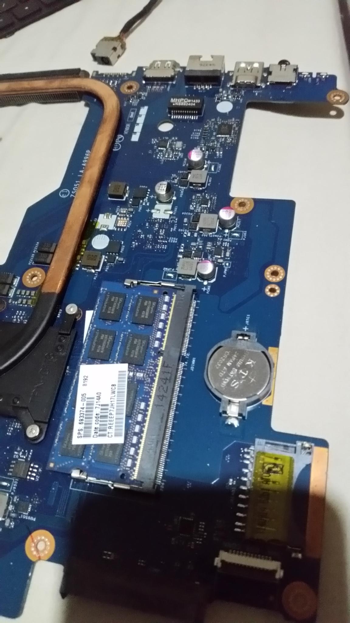 Whats the watch battery for and weres the cpu?