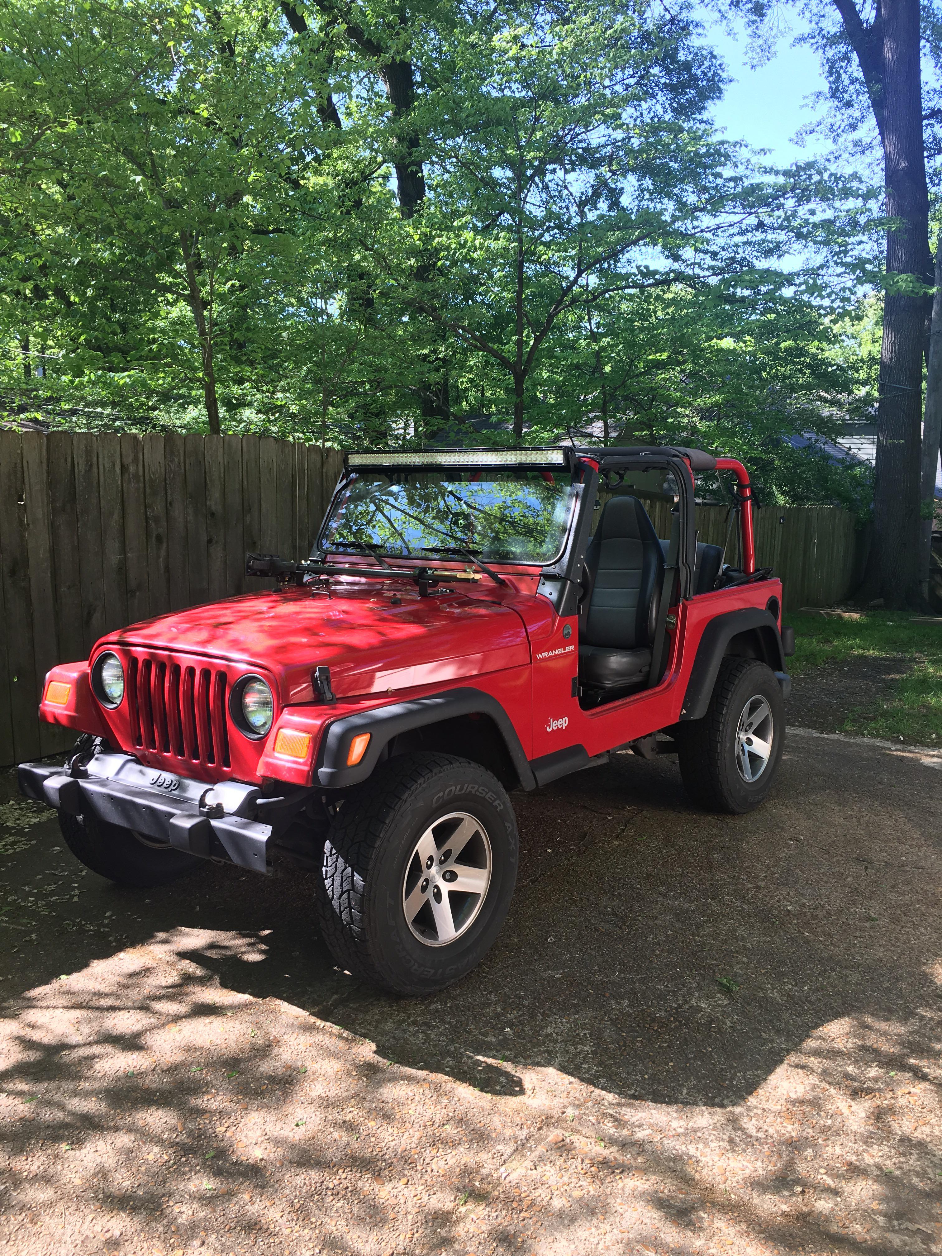 I’m selling my 2000 Jeep Wrangler(TJ) details in the comments. memphis