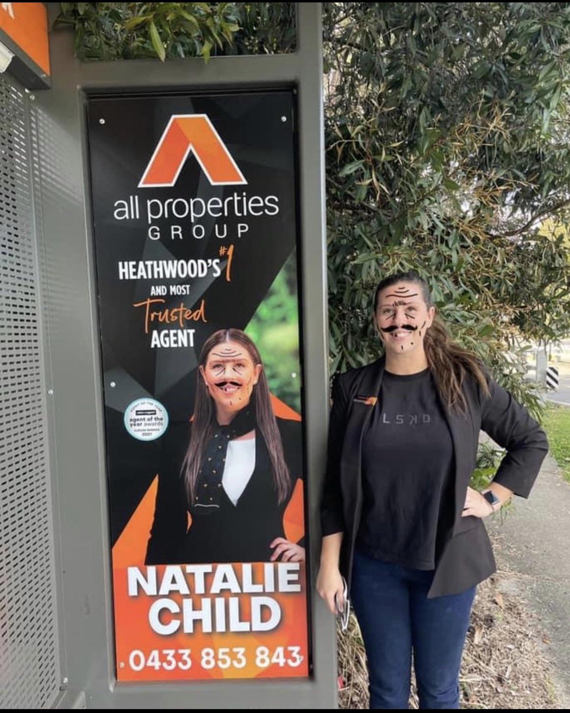 Real Estate agent with a sense of humor r/MadeMeSmile