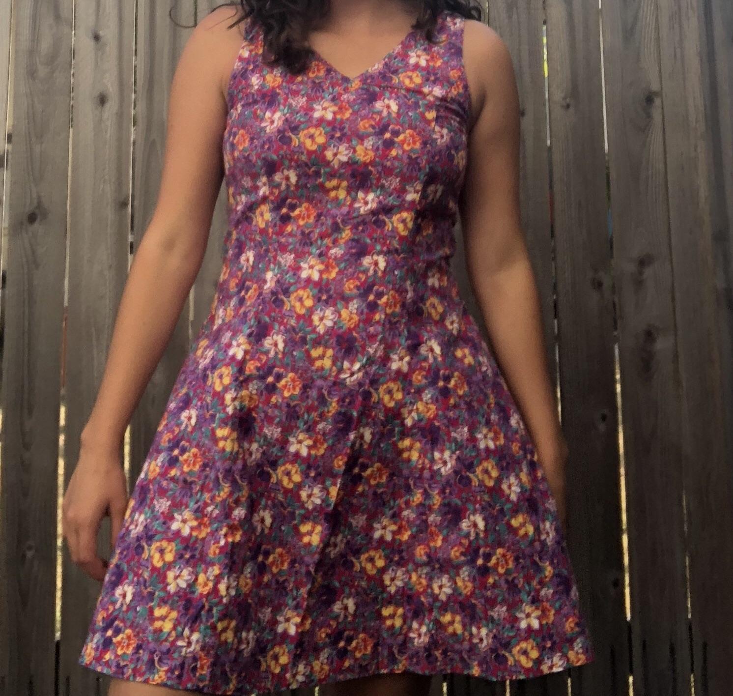 Handmade dress for 1!!! r/ThriftStoreHauls